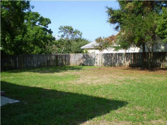 DOLPHIN ESTATES - Residential Lease