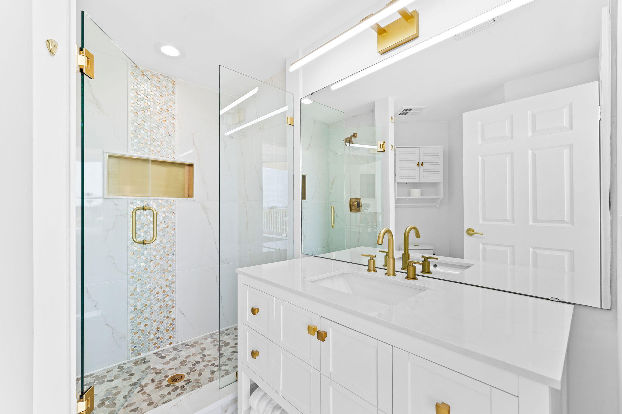 ST. MAARTEN AT SILVER SHELLS - Residential