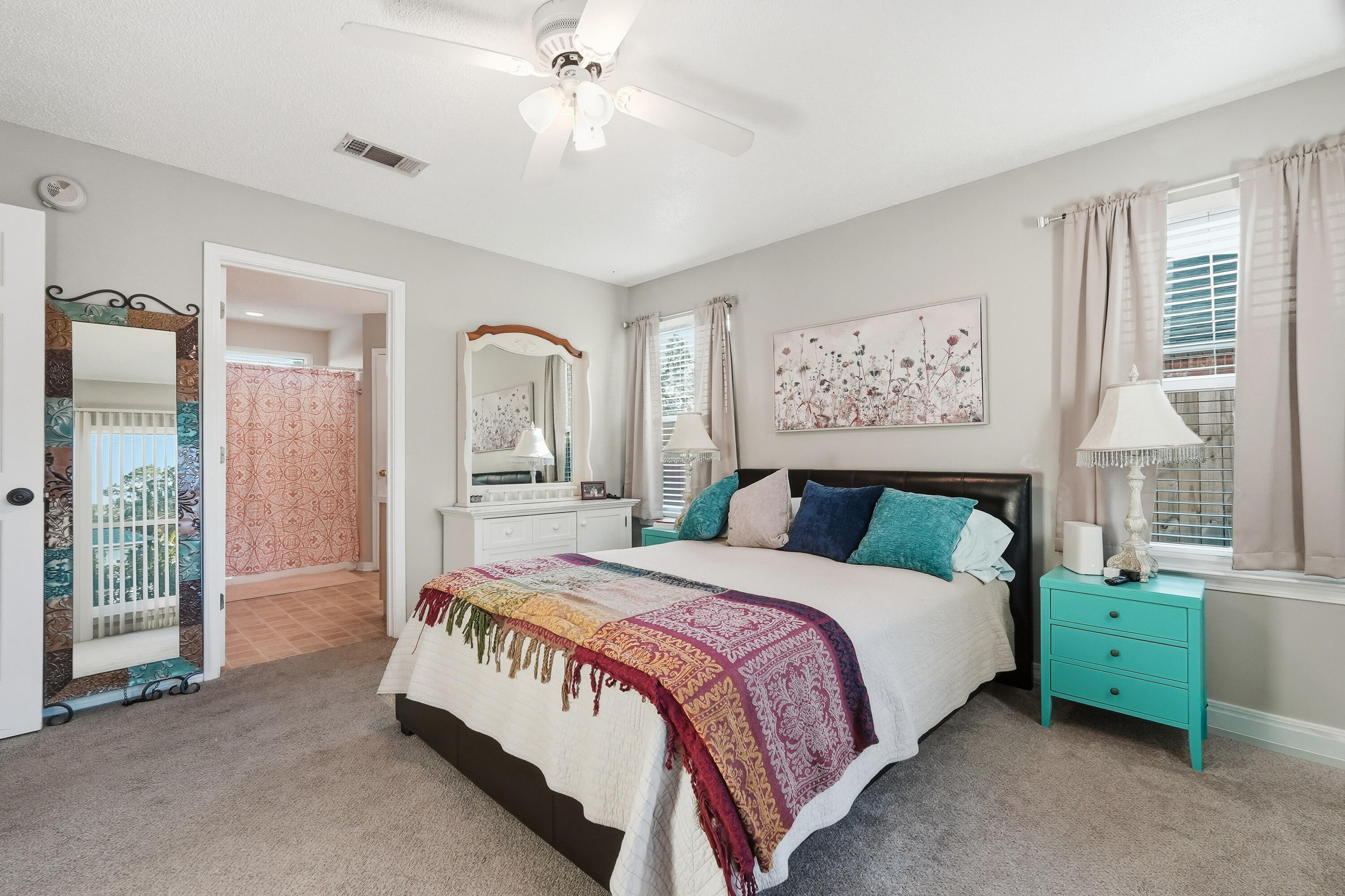 ROSS CROSSING - Residential