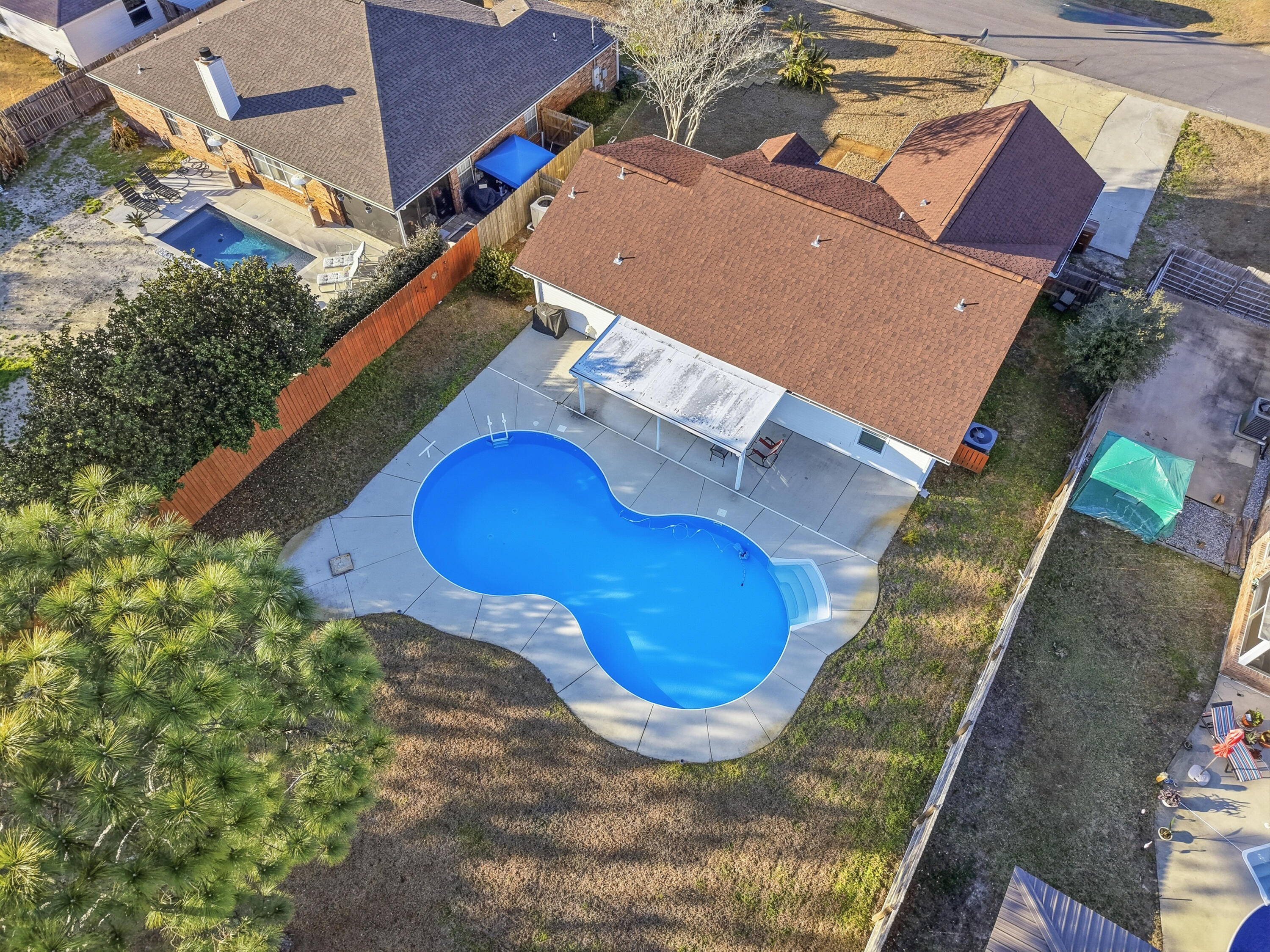 ROSS CROSSING - Residential