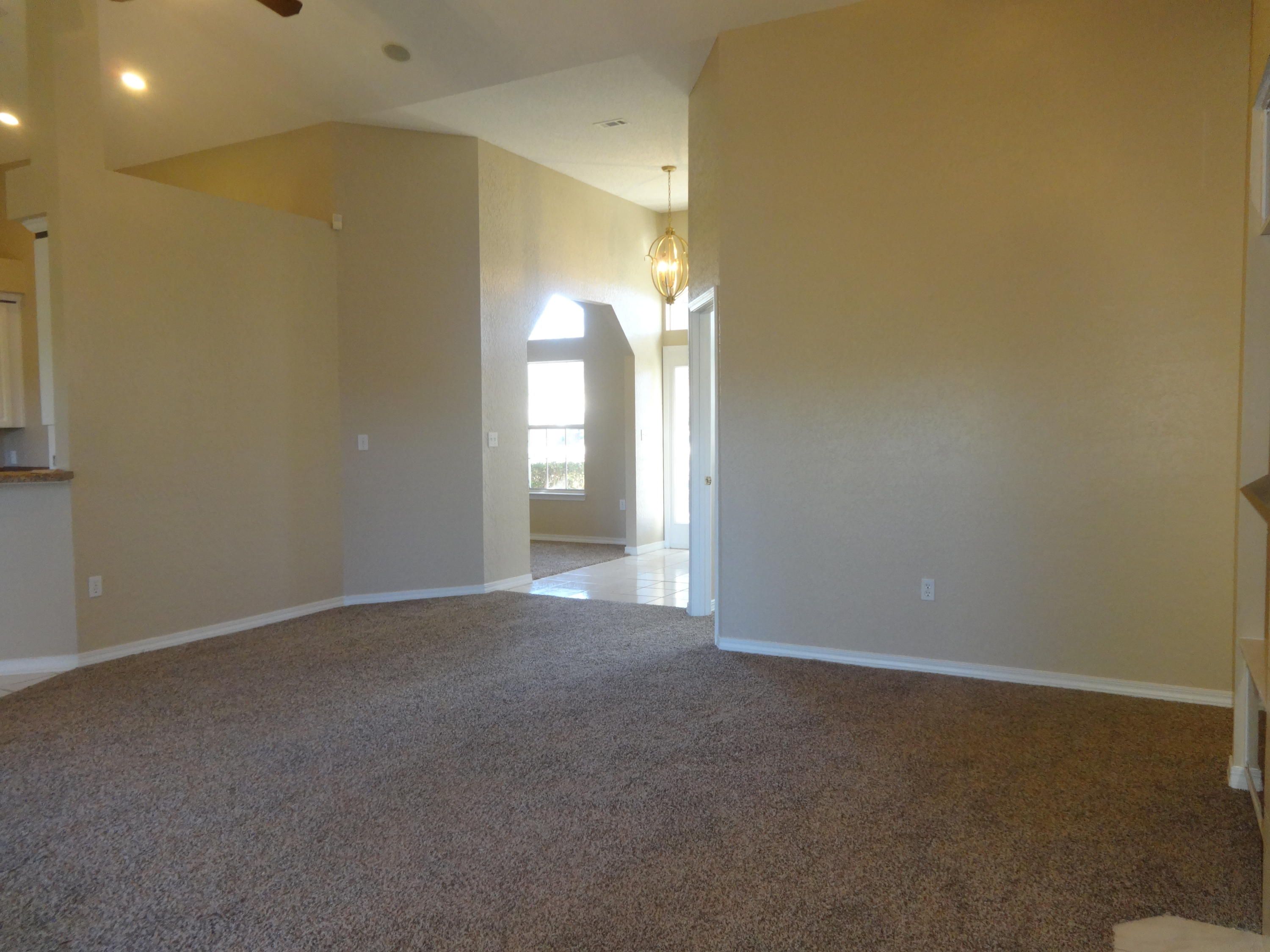 LAKESIDE EAST - Residential Lease