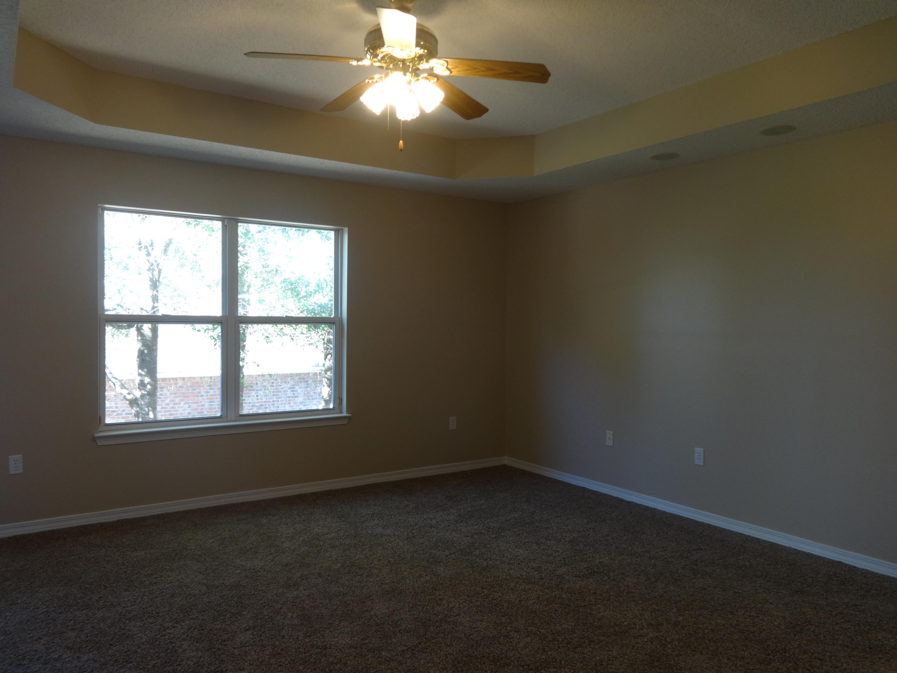 LAKESIDE EAST - Residential Lease