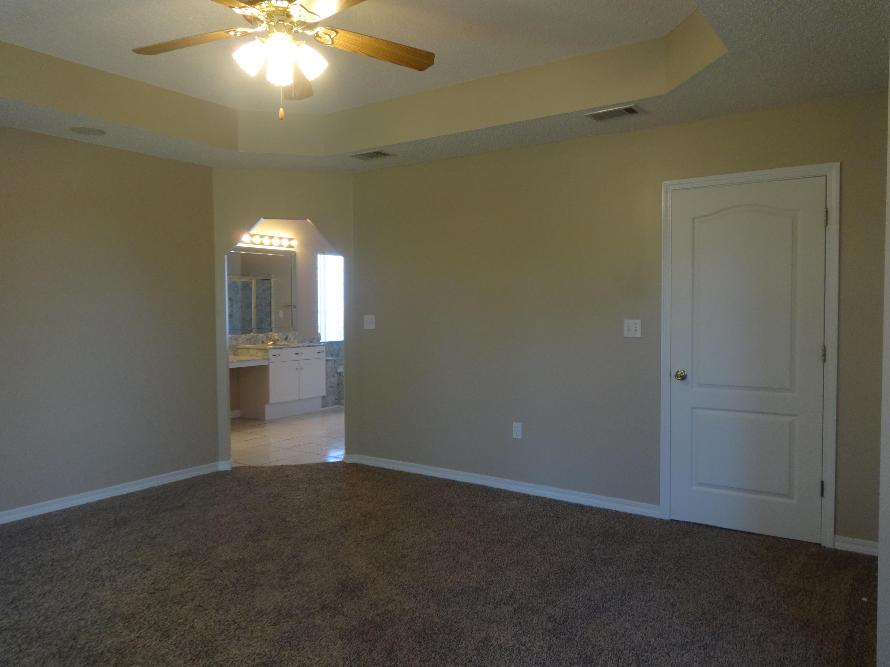 LAKESIDE EAST - Residential Lease
