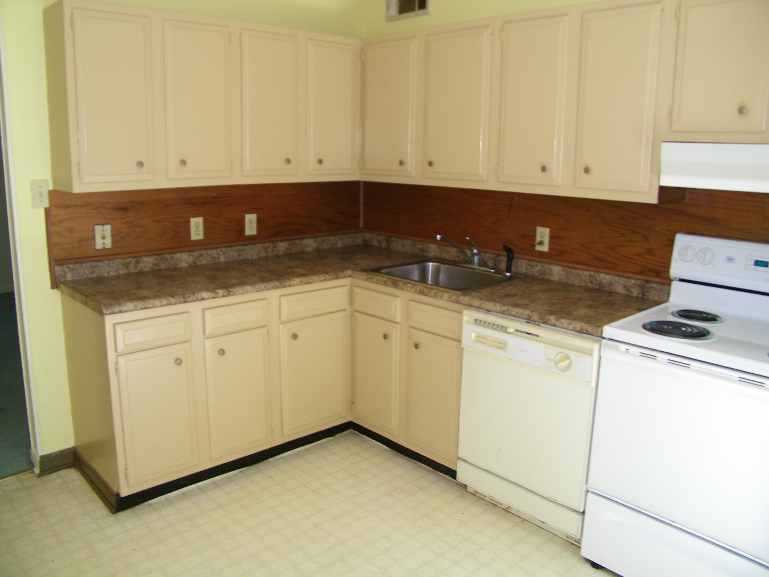 UNRECORDED SUBDIVISION - Residential Lease
