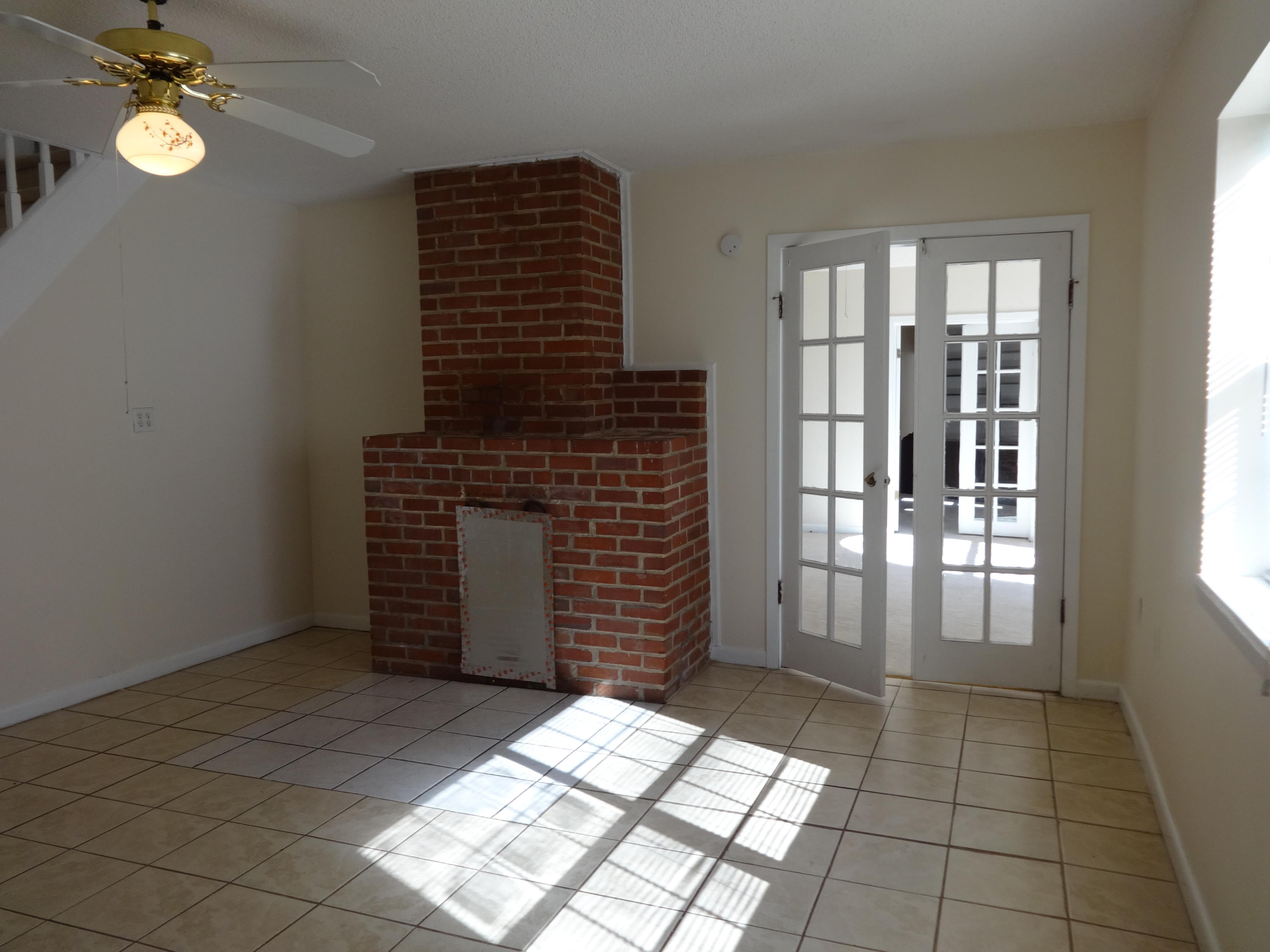 METES & BOUNDS - Residential Lease