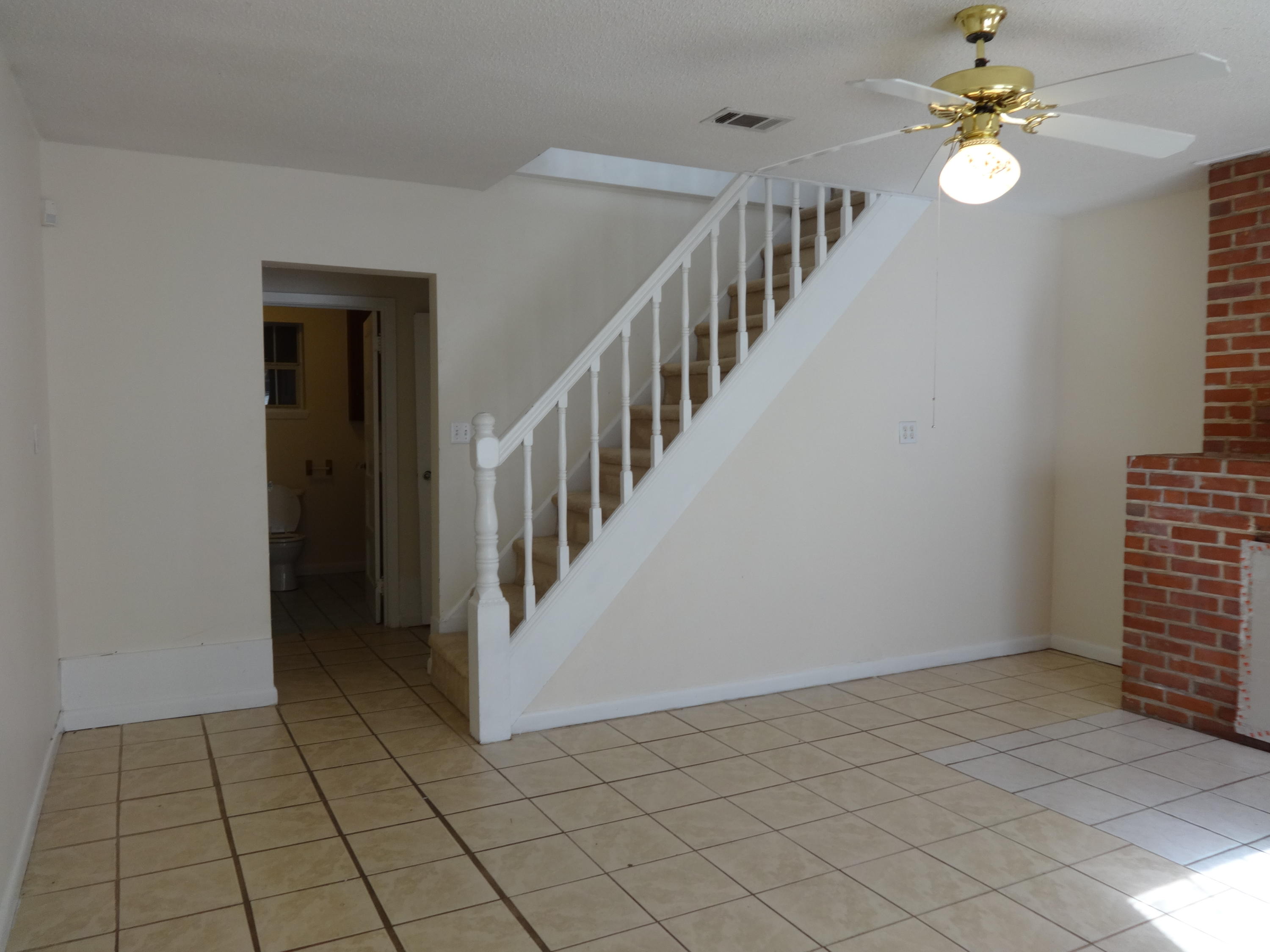 METES & BOUNDS - Residential Lease