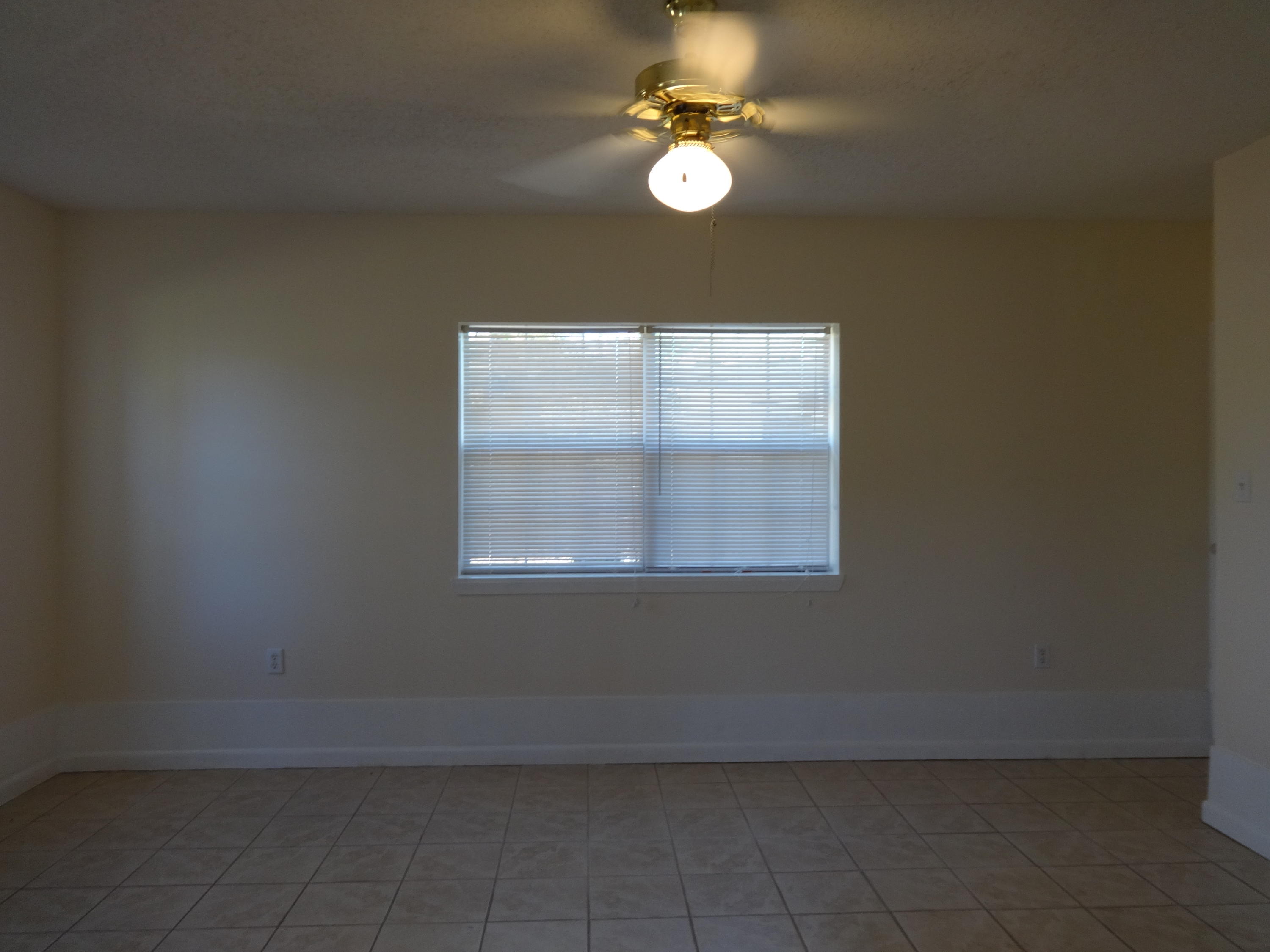 METES & BOUNDS - Residential Lease