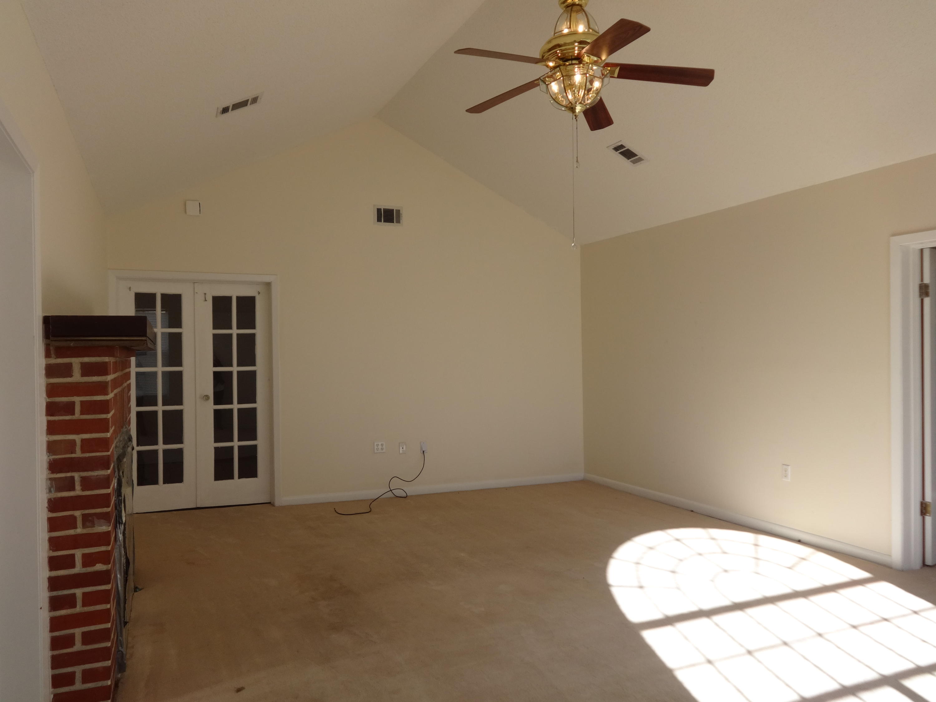 METES & BOUNDS - Residential Lease
