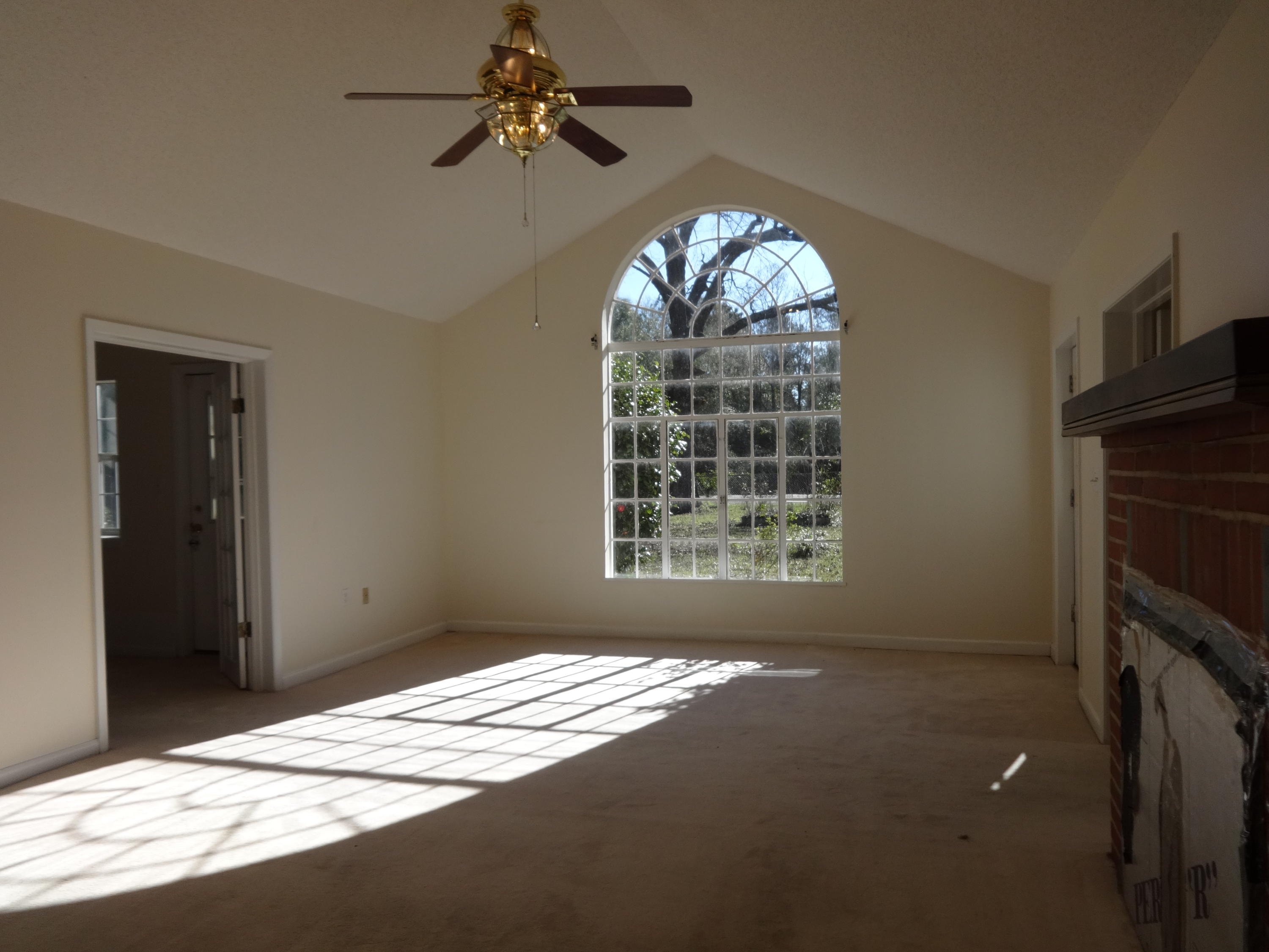 METES & BOUNDS - Residential Lease