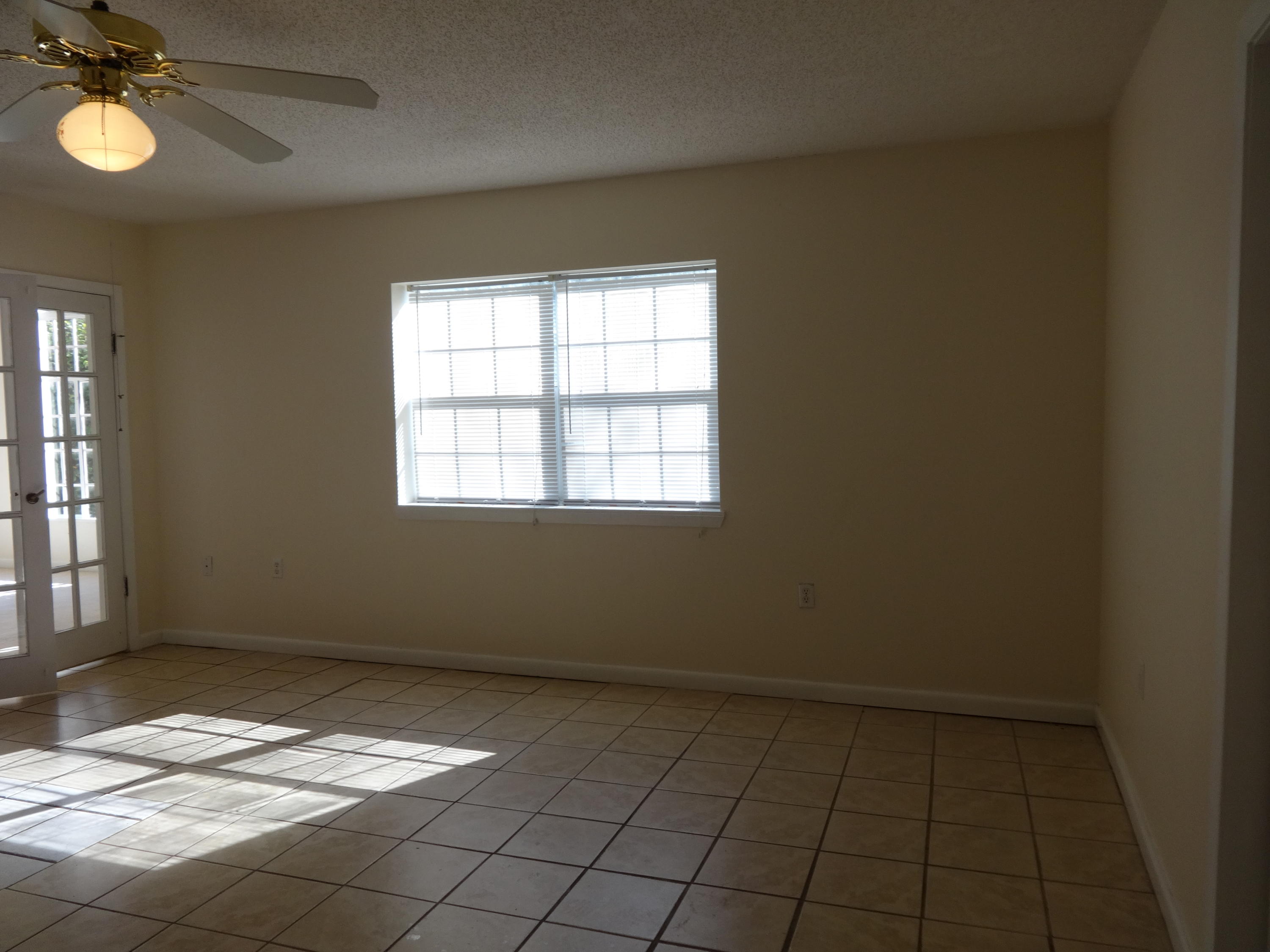 METES & BOUNDS - Residential Lease