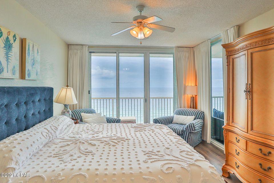 MAJESTIC BEACH TOWERS I - Residential