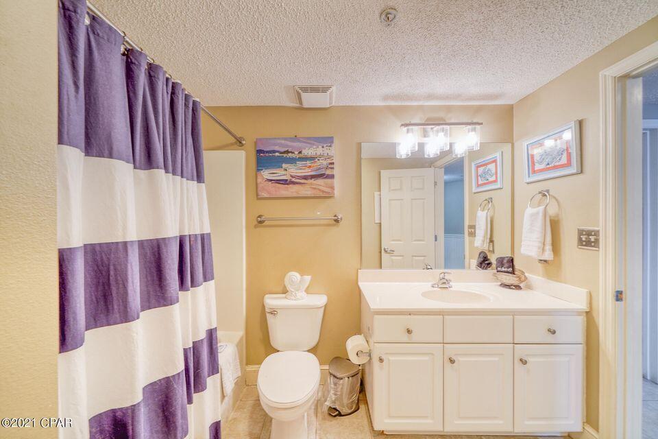 MAJESTIC BEACH TOWERS I - Residential