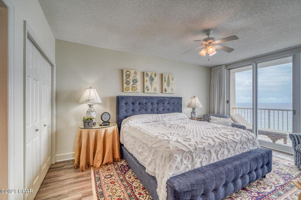 MAJESTIC BEACH TOWERS I - Residential