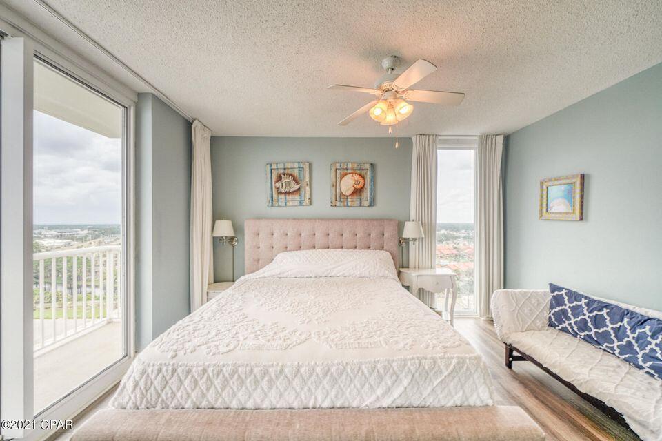 MAJESTIC BEACH TOWERS I - Residential