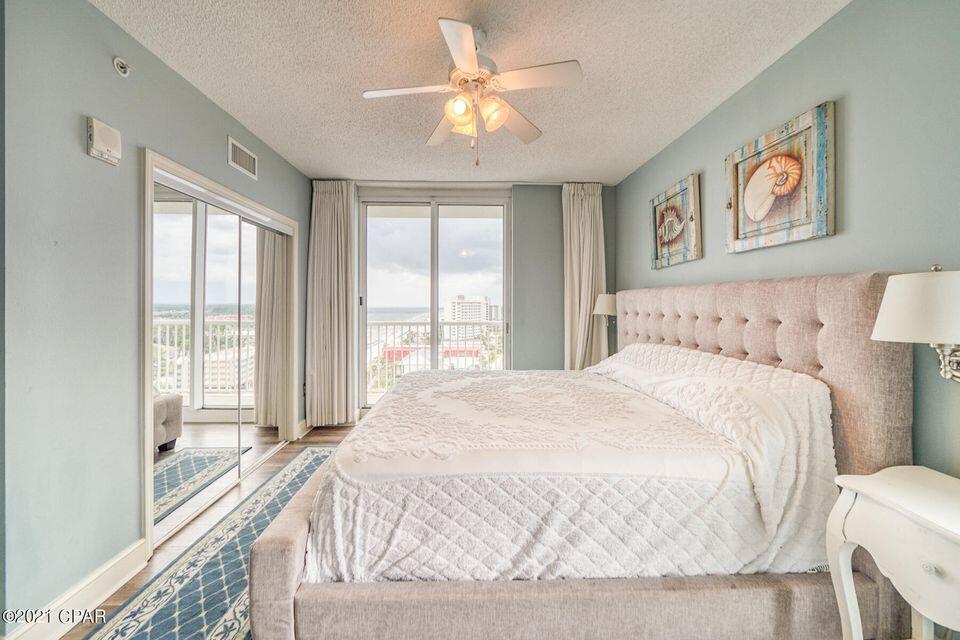 MAJESTIC BEACH TOWERS I - Residential