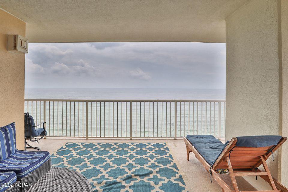 MAJESTIC BEACH TOWERS I - Residential