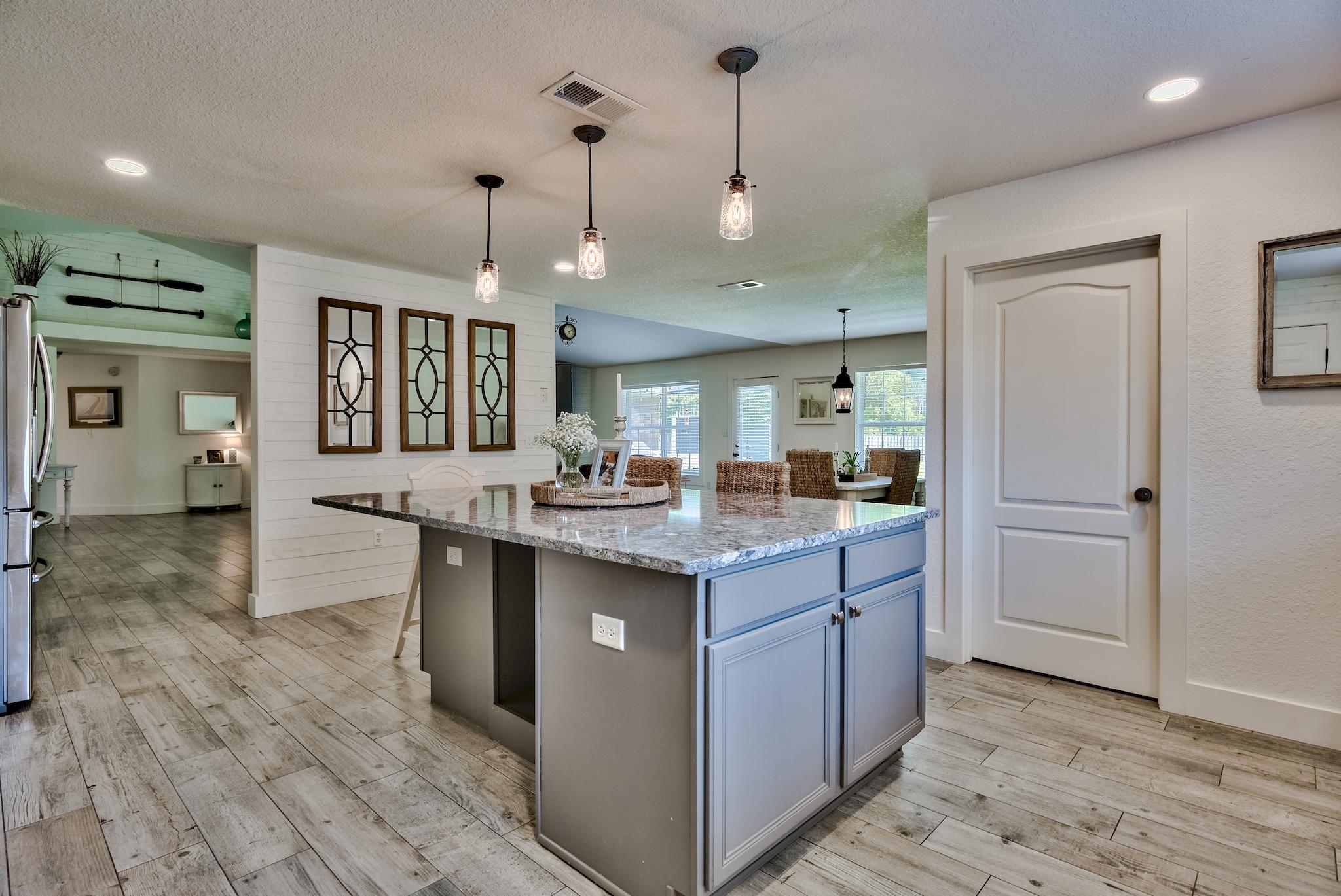 DRIFTWOOD ESTATES - Residential