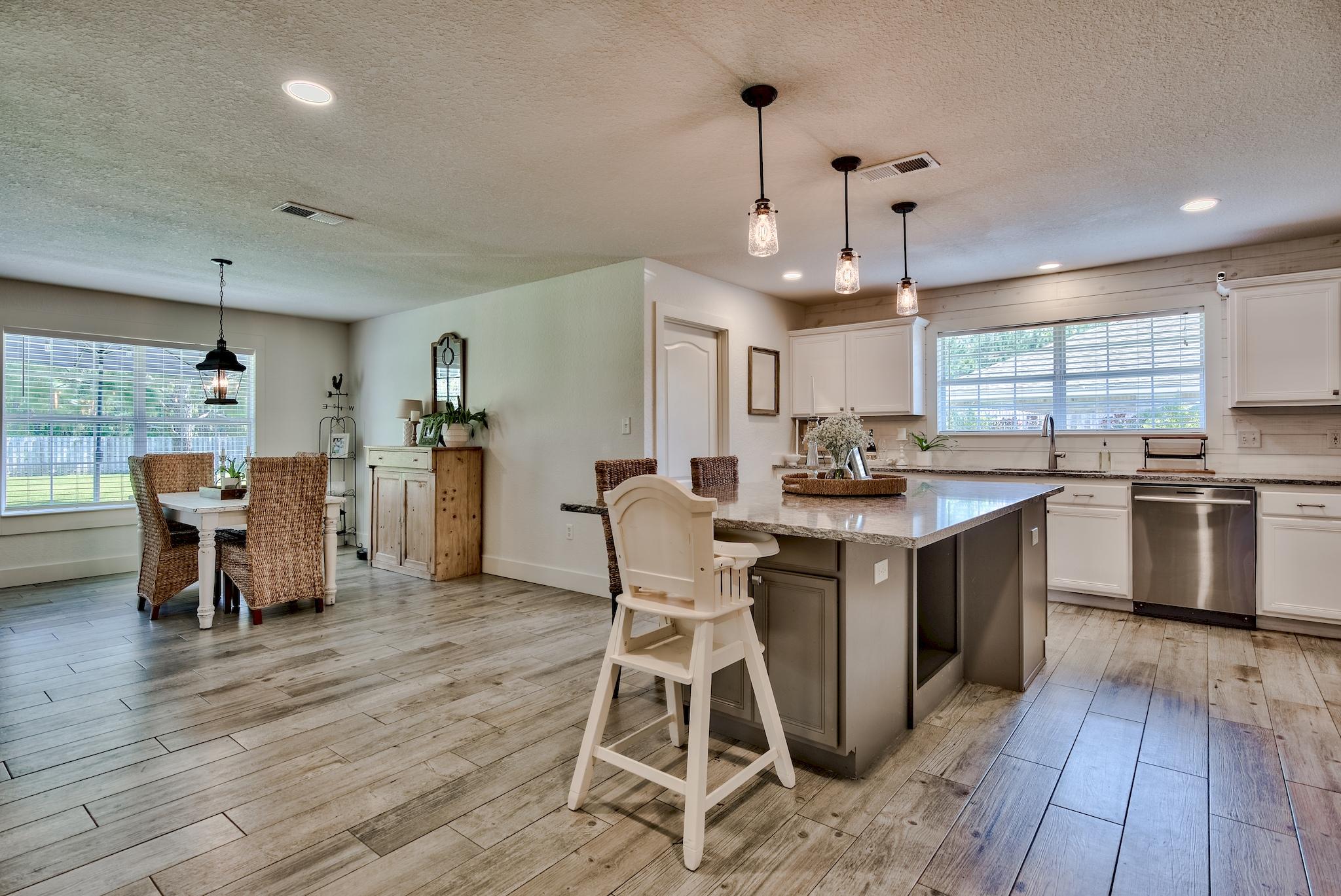 DRIFTWOOD ESTATES - Residential
