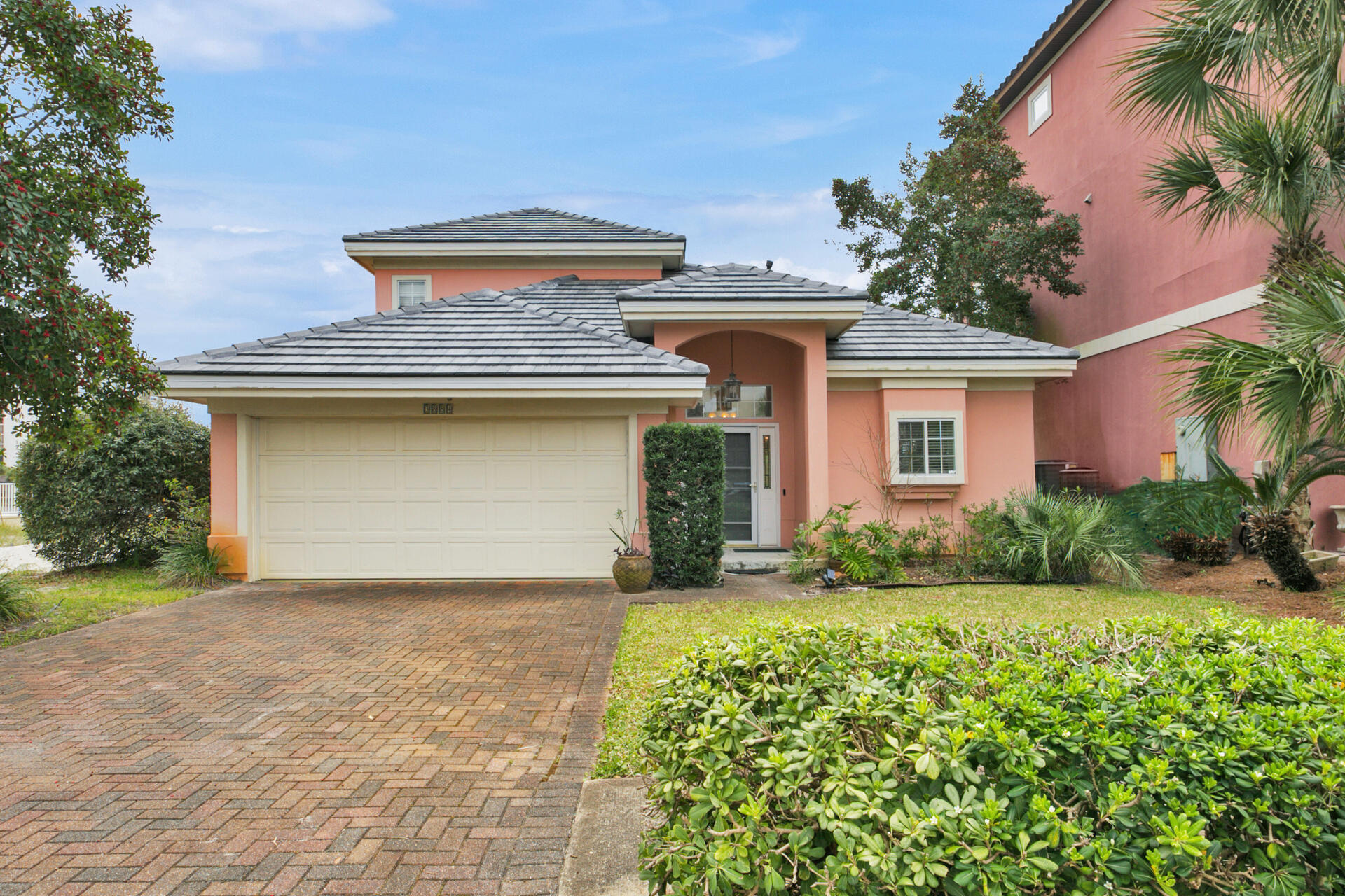 DUNES OF DESTIN - Residential
