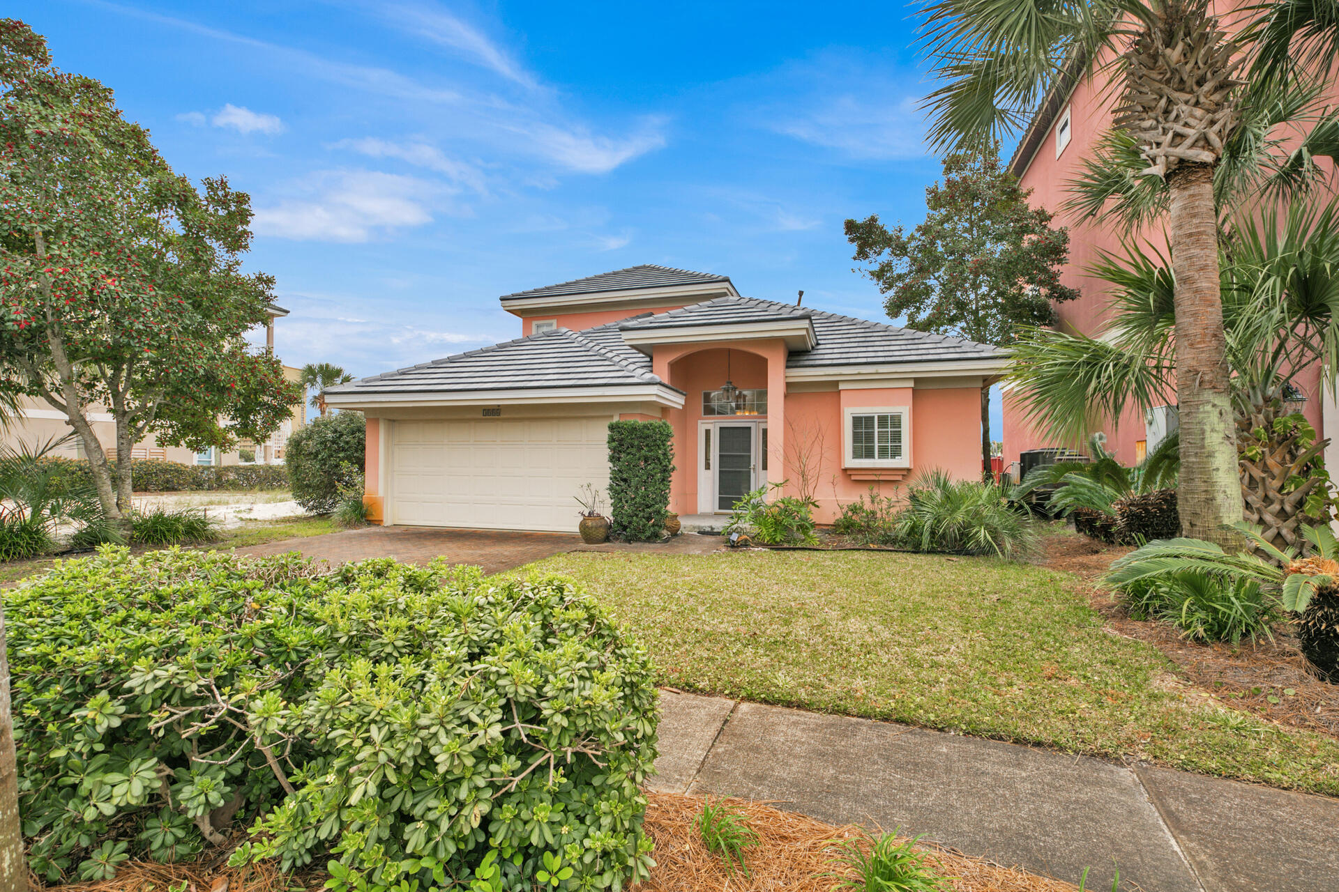 DUNES OF DESTIN - Residential