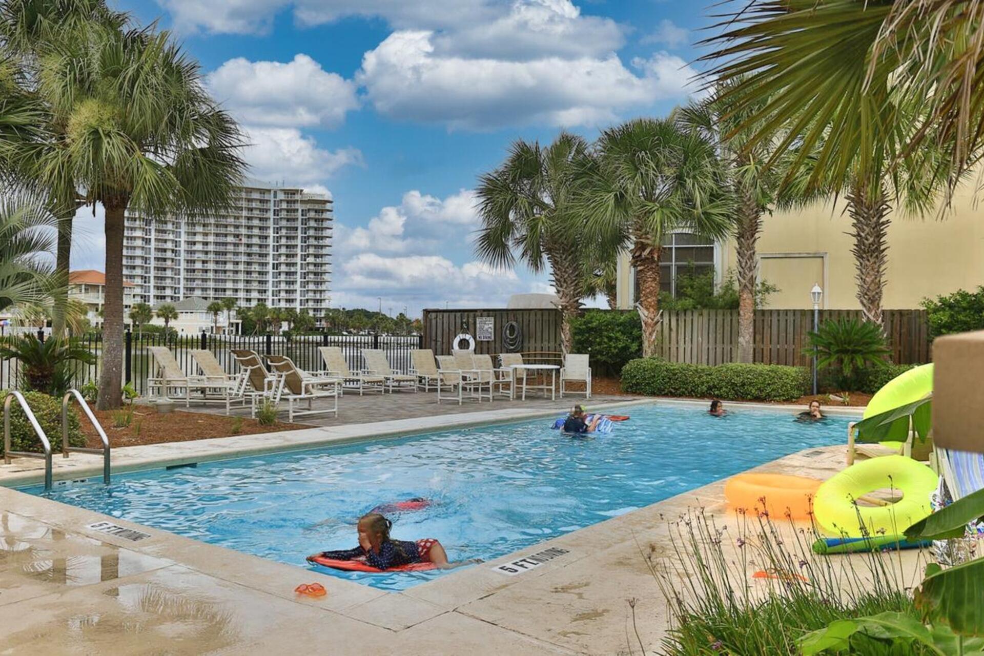 DUNES OF DESTIN - Residential