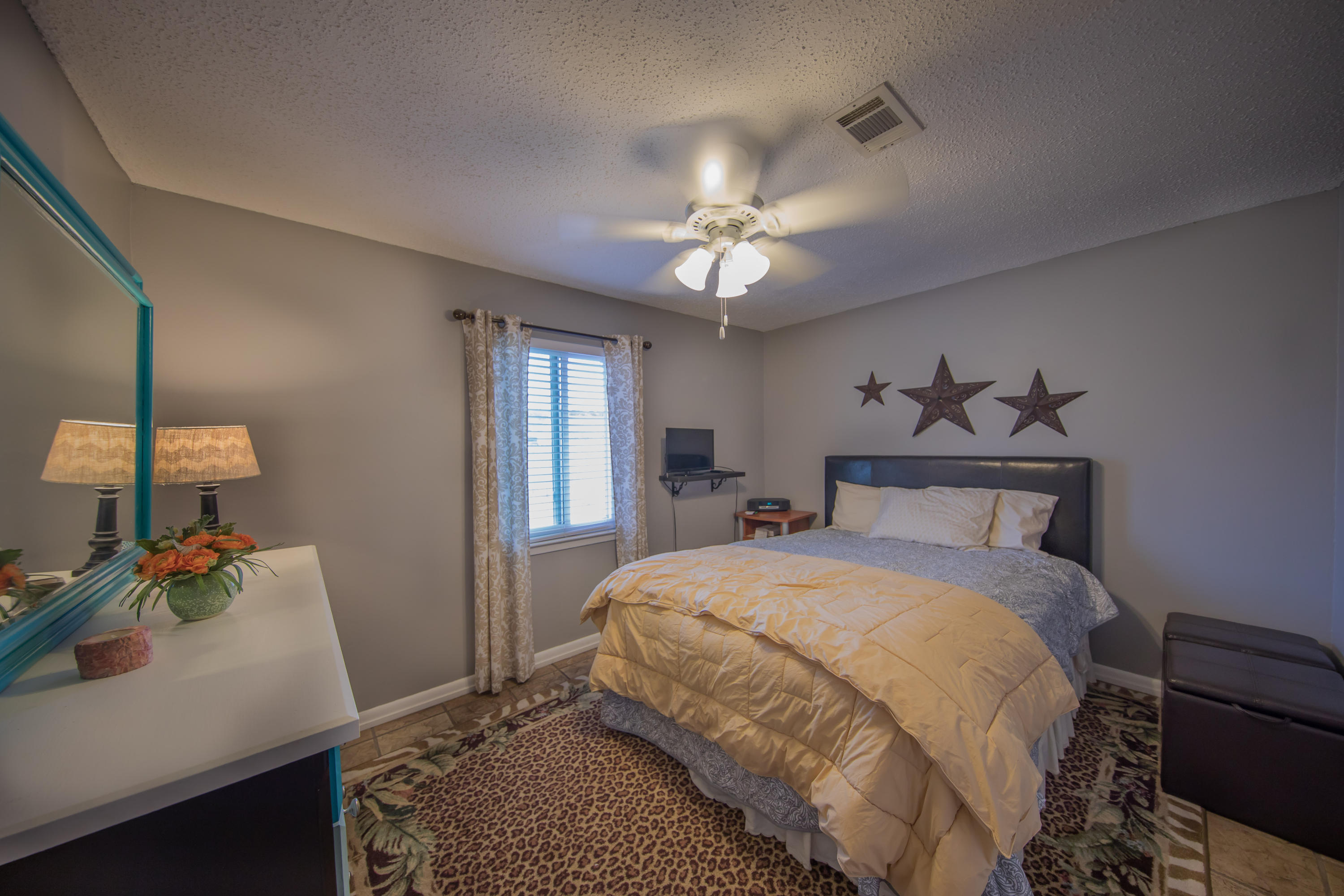 WYNNEHAVEN BEACH ESTATES 1ST ADDN - Residential