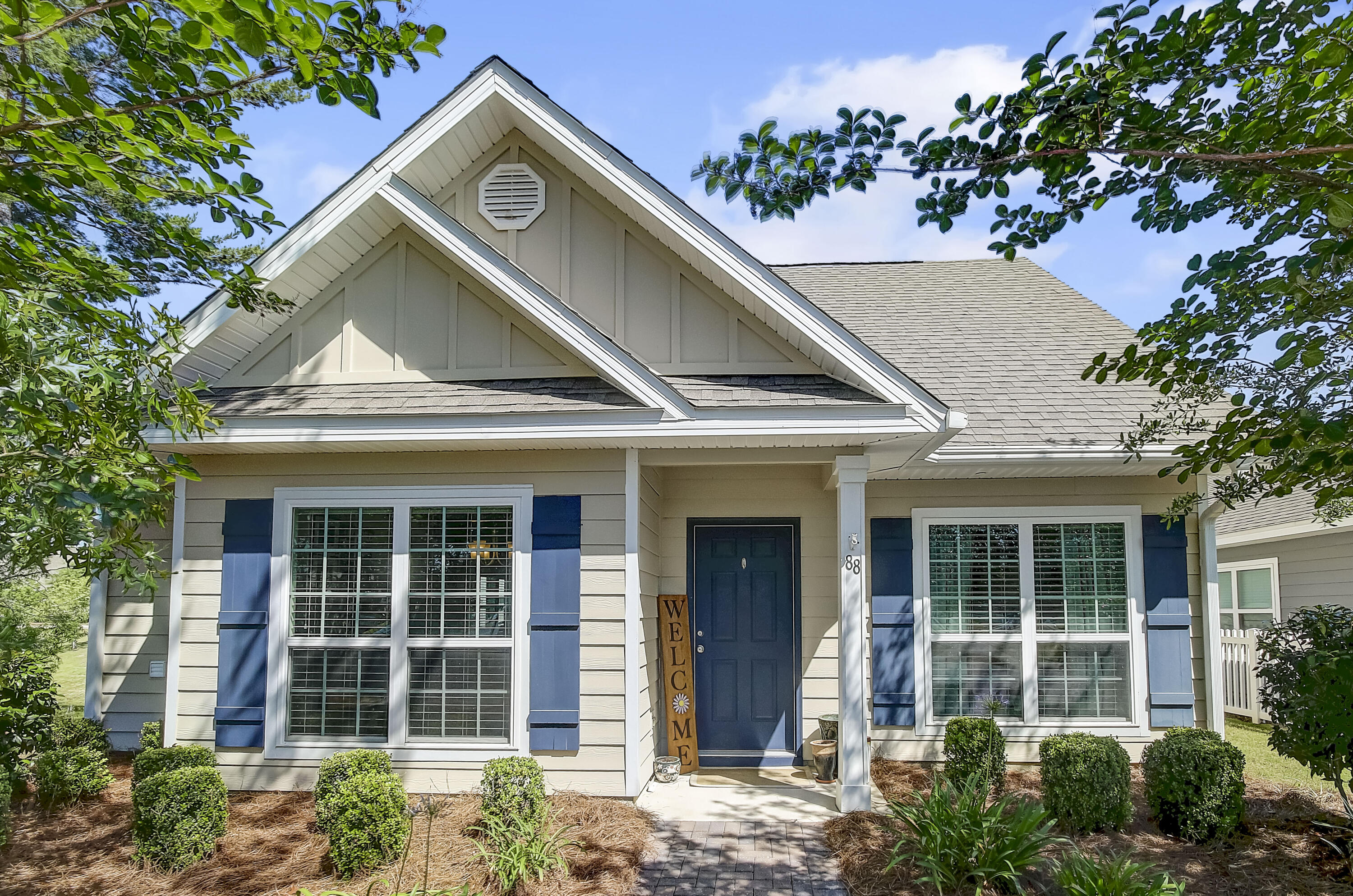 ***SELLER PAYS HOA FOR THE REMAINDER OF THE YEAR WITH ACCEPTED OFFER ***Pride of ownership shows in the beautifully maintained cottage in Schooner Landing at Hammock Bay! Corner Lot with 3 bedrooms and 2 baths is just a 1 Minute stroll to the pool and Fitness Center. and just across the street from the General Store. The floor plan is open and flows beautifully from the designated Dining space all the way to the Master bedroom. Leaf Guard gutters have been installed and an adorable paved patio is just off of the garage area. This gem is a must see!