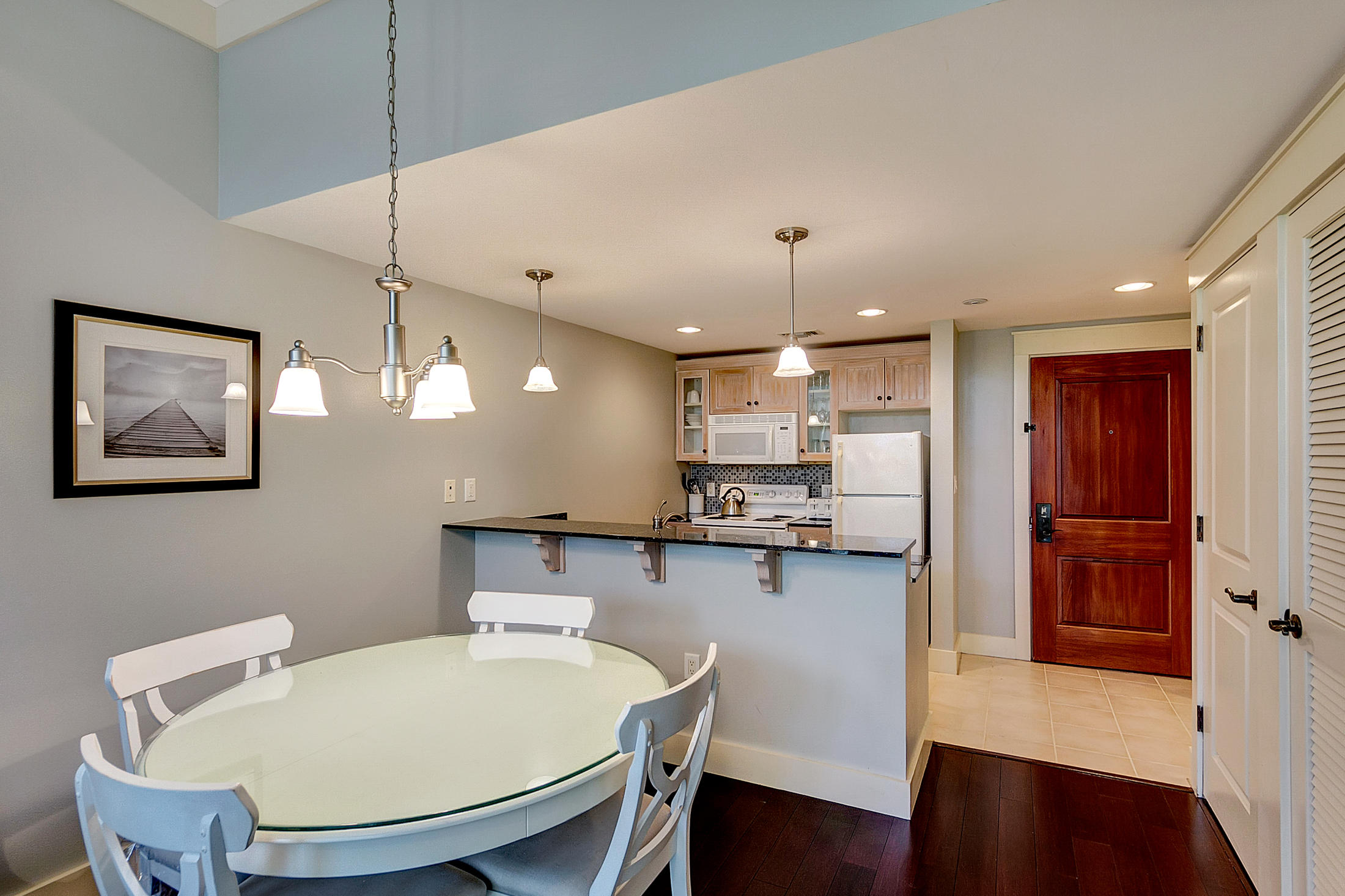 OBSERVATION POINT - Residential Lease