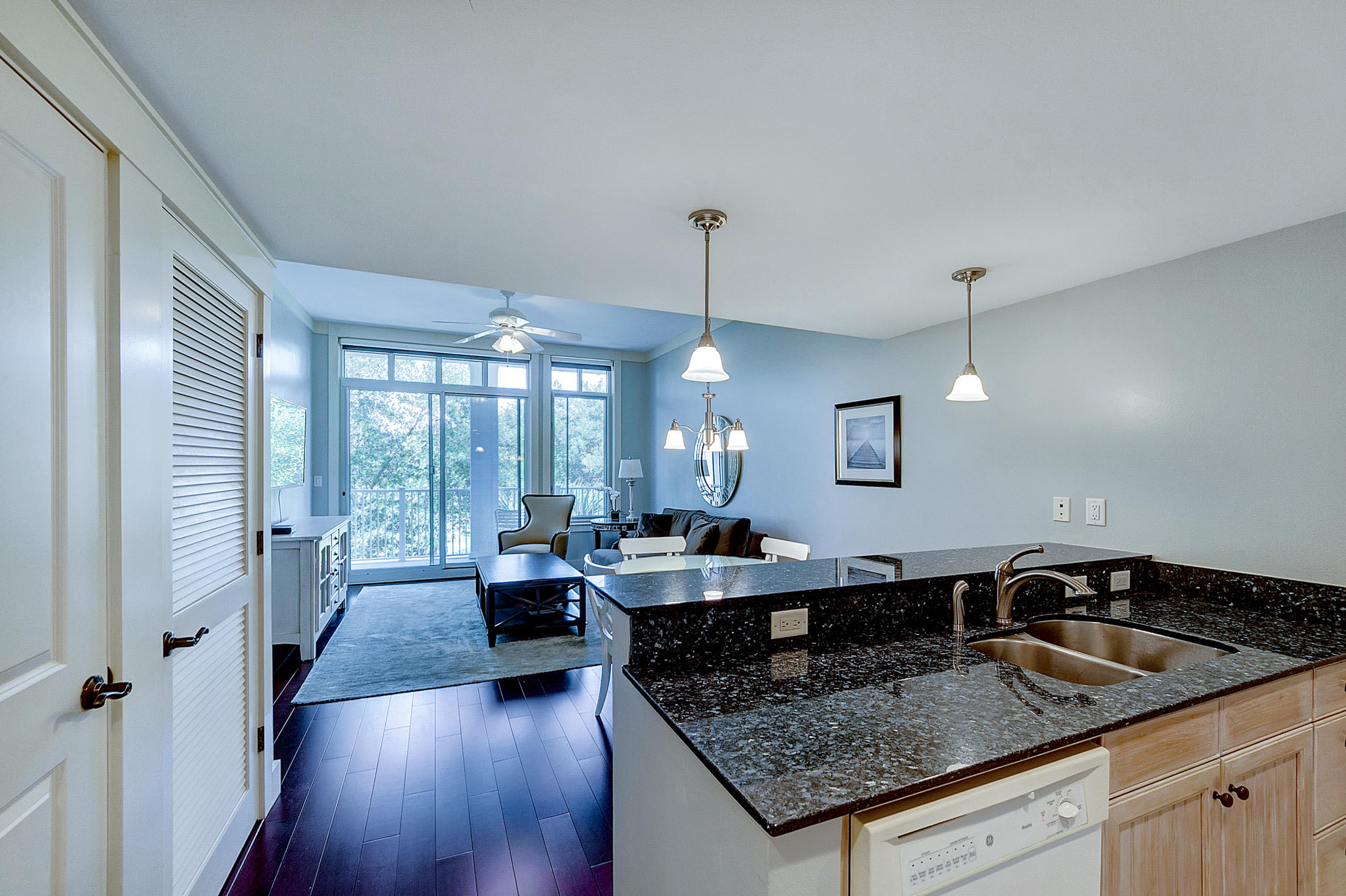 OBSERVATION POINT - Residential Lease