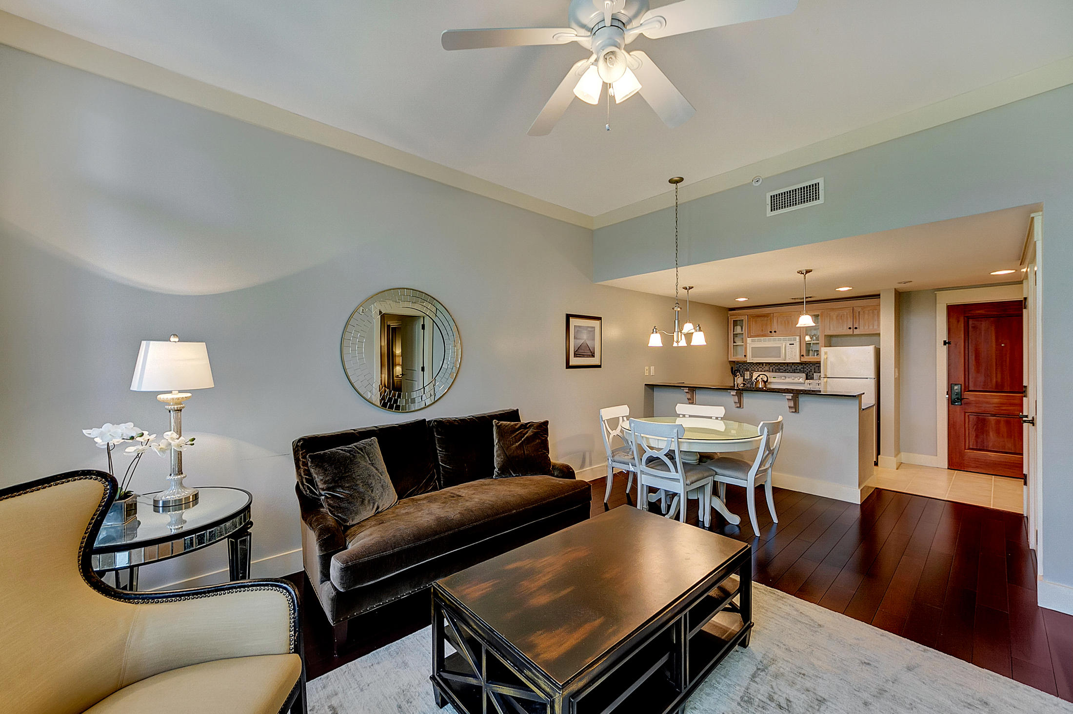 OBSERVATION POINT - Residential Lease