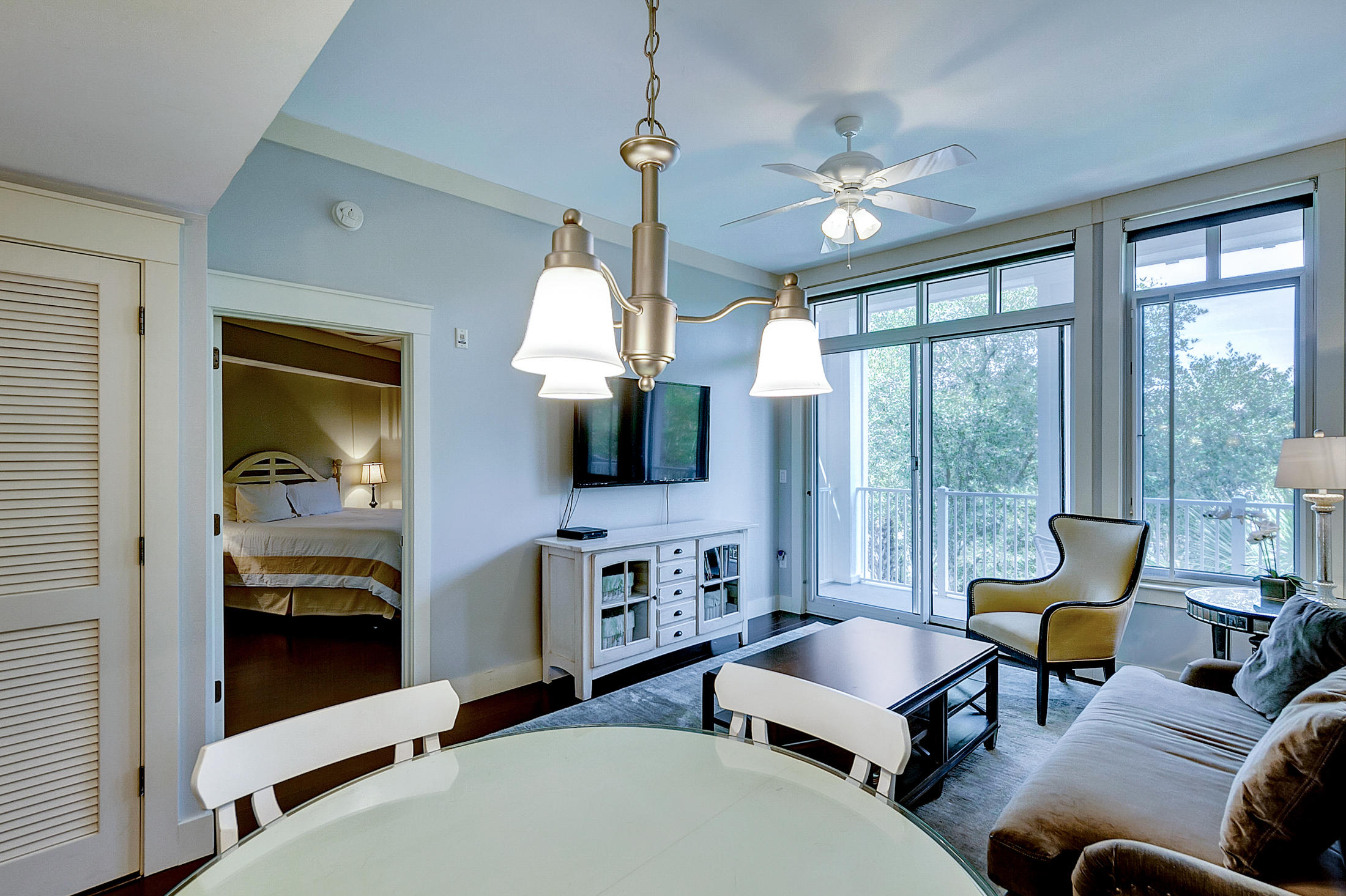 OBSERVATION POINT - Residential Lease