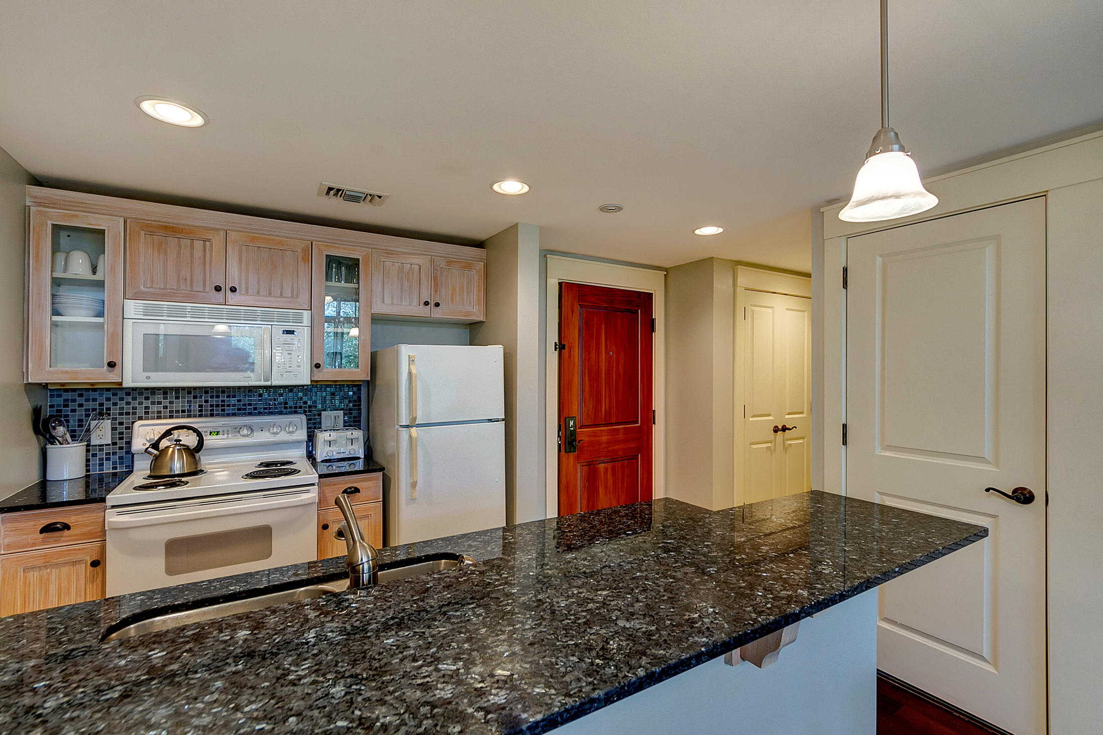 OBSERVATION POINT - Residential Lease