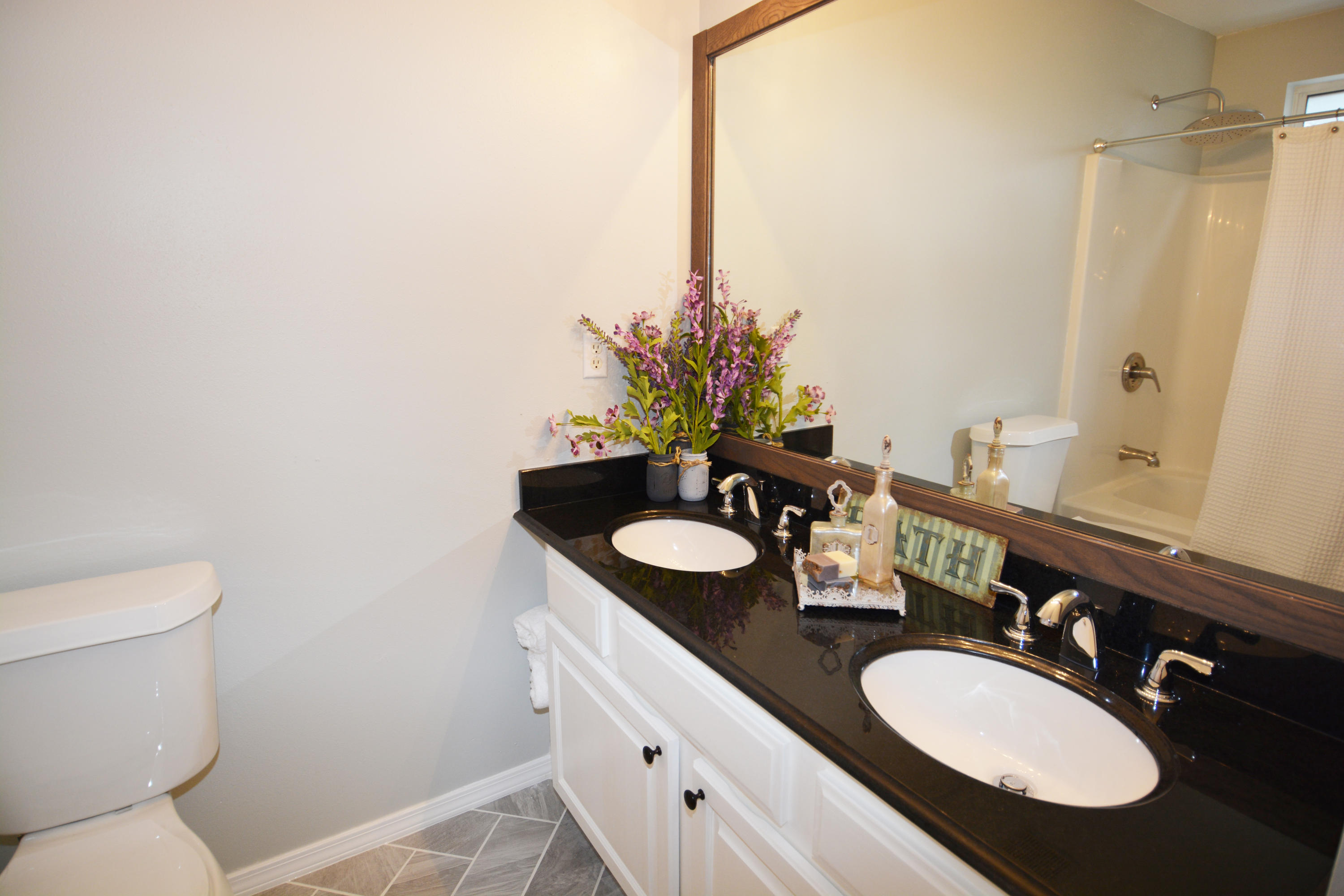 INDIGO VILLAGE LOT 11 BLK A - Residential