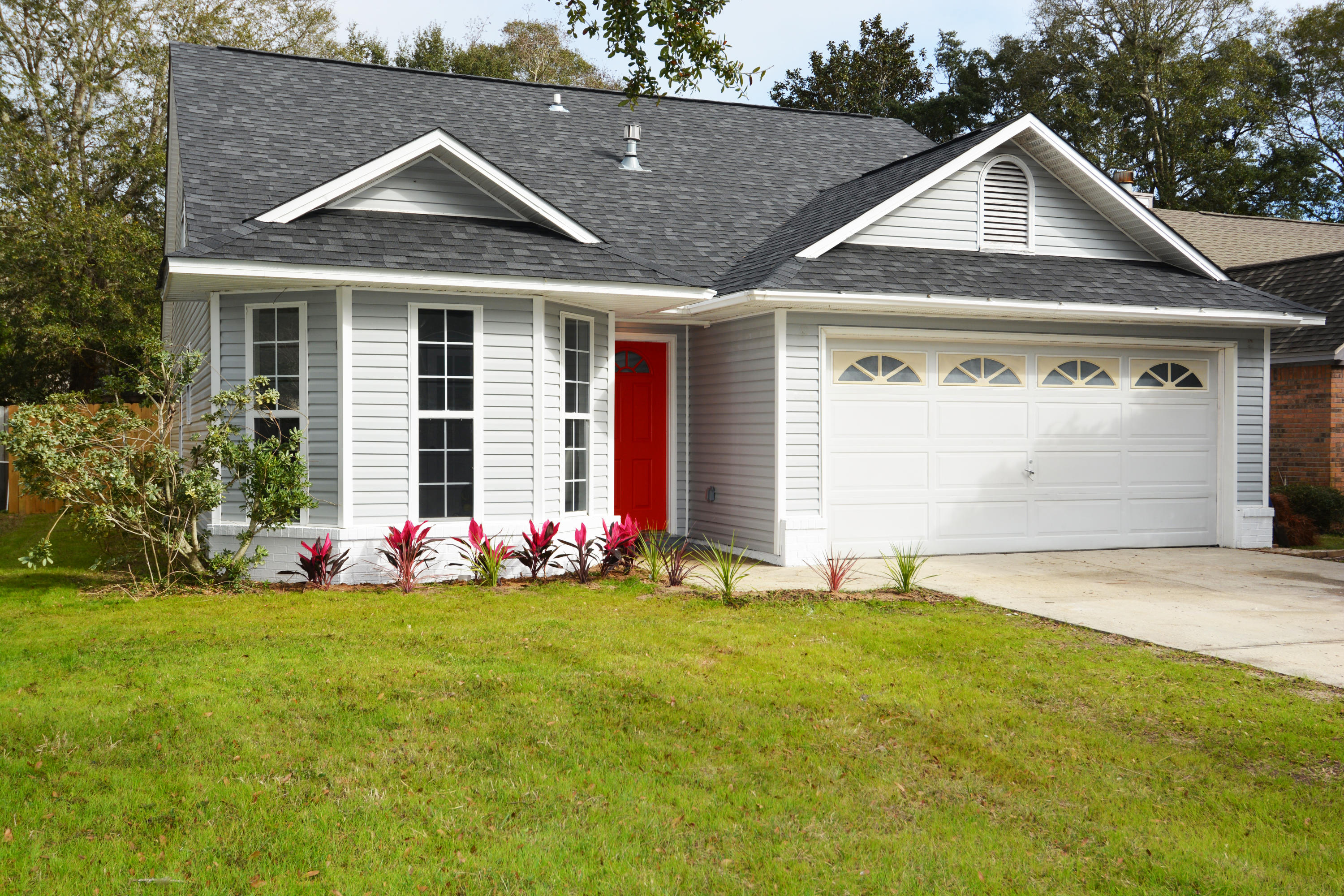 INDIGO VILLAGE LOT 11 BLK A - Residential