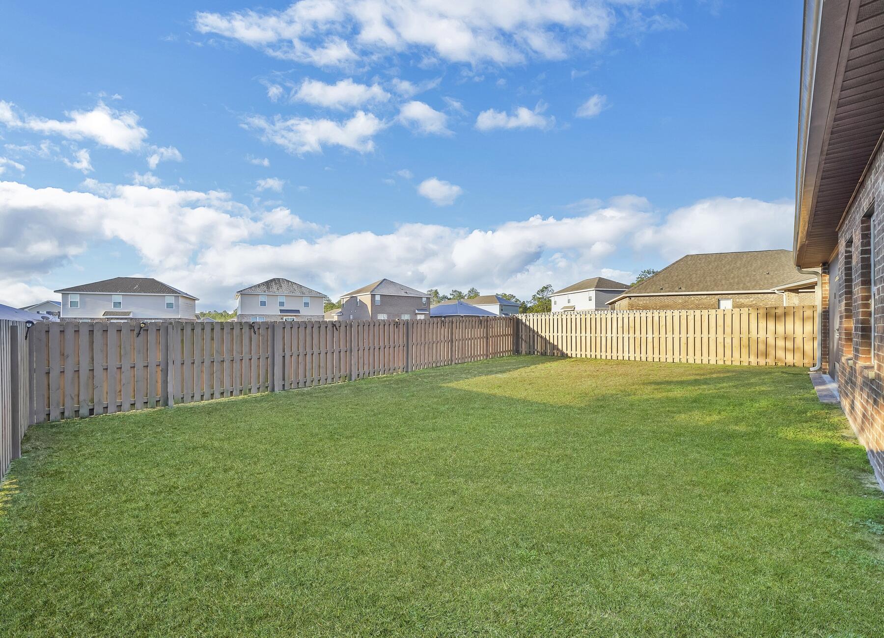 Redstone Commons - Residential Lease