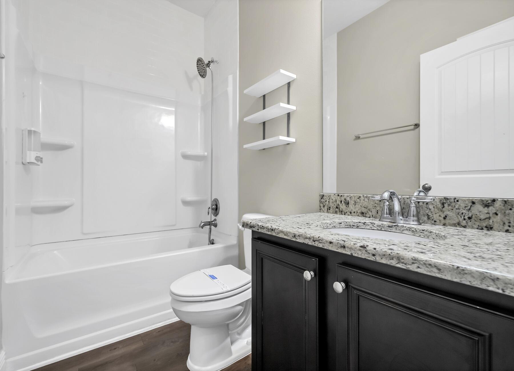 Redstone Commons - Residential Lease