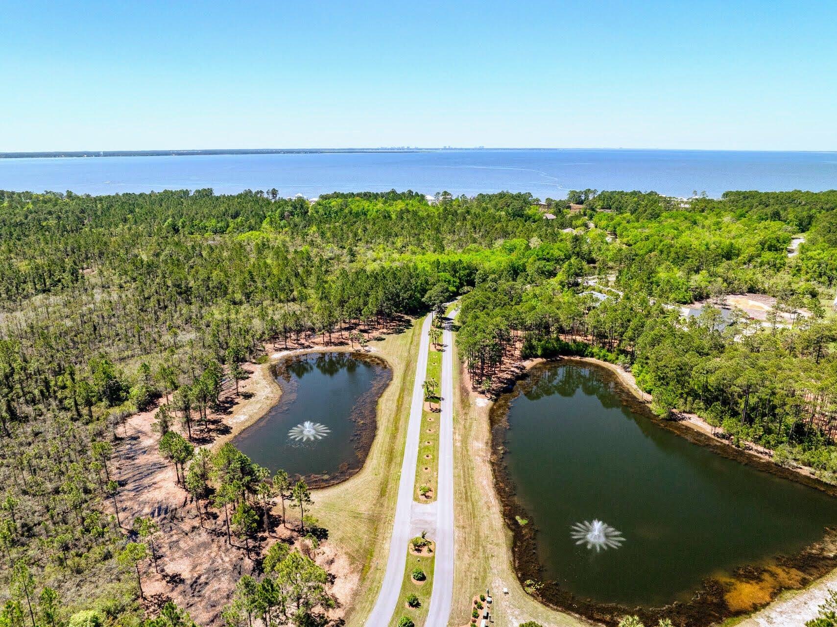 BAY HARBOUR - Land