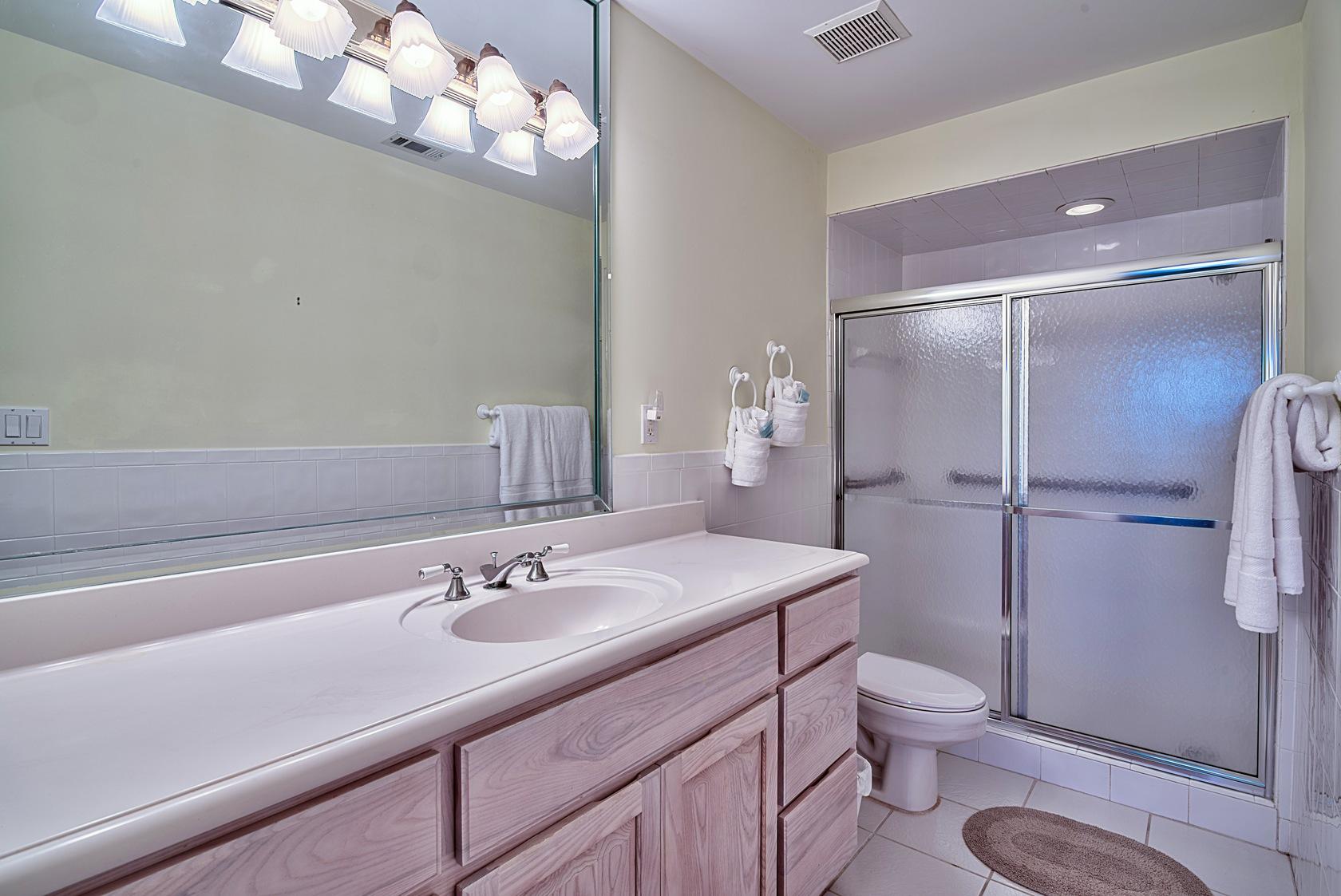 REGENCY TOWERS CONDO - Residential