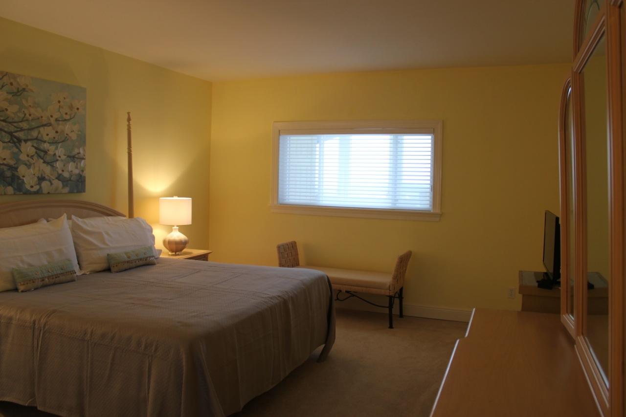 REGENCY TOWERS CONDO - Residential