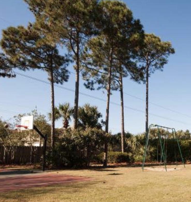 EMERALD LAKES PH 1 - Residential