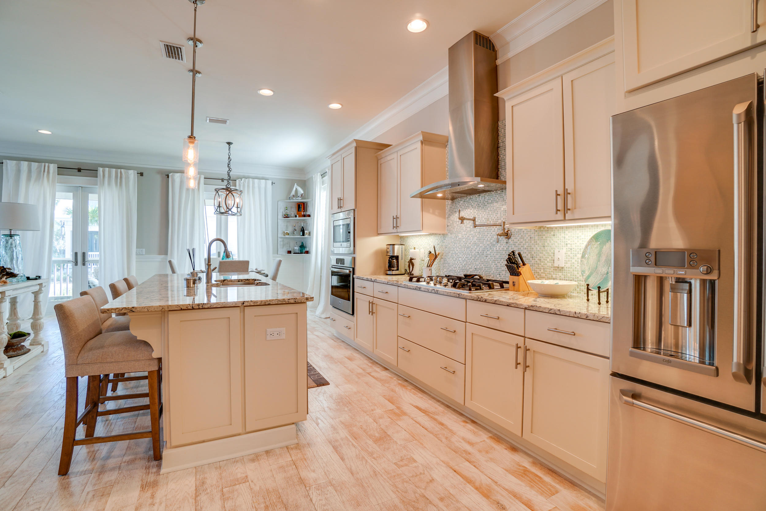 PROMINENCE - Residential