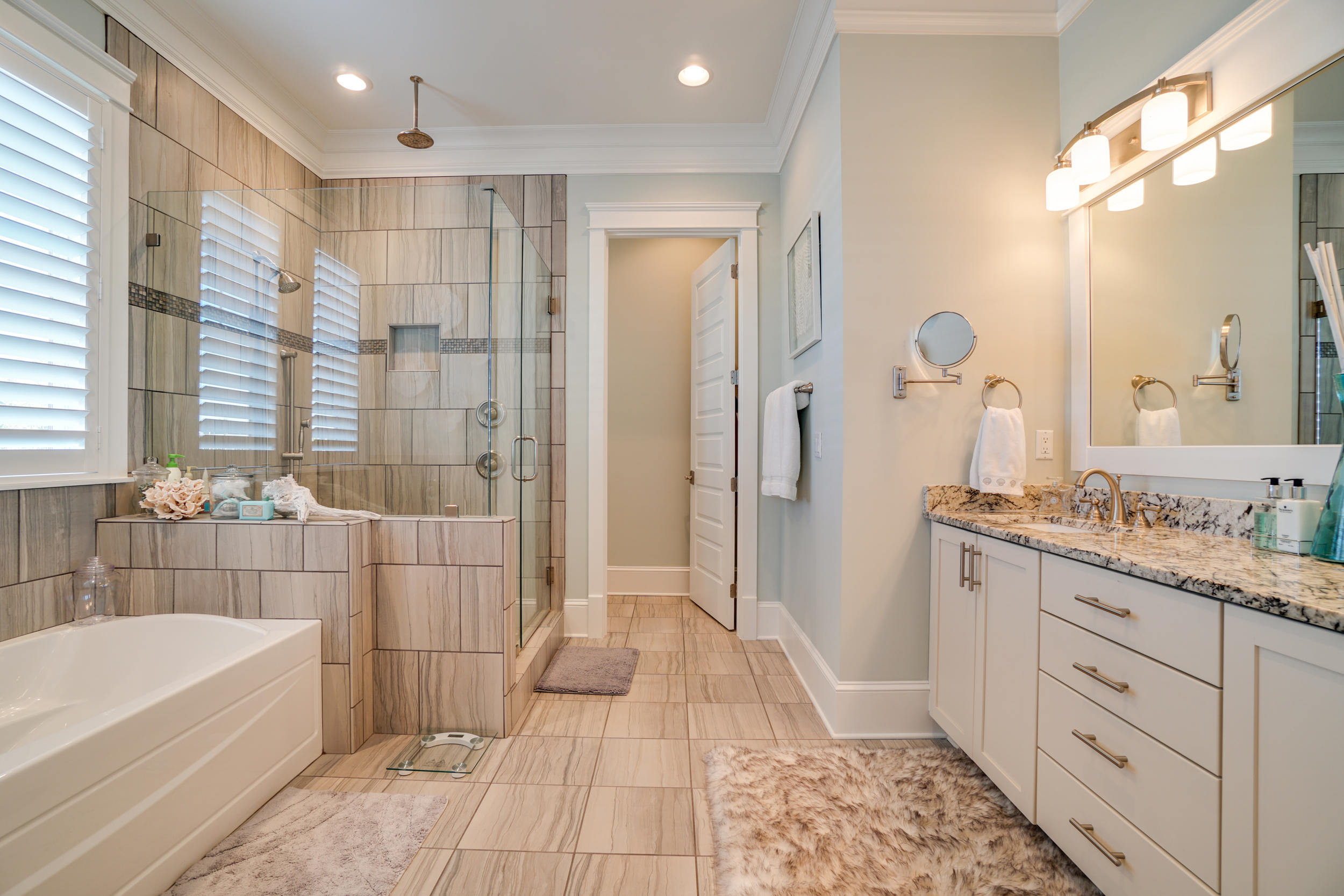 PROMINENCE - Residential