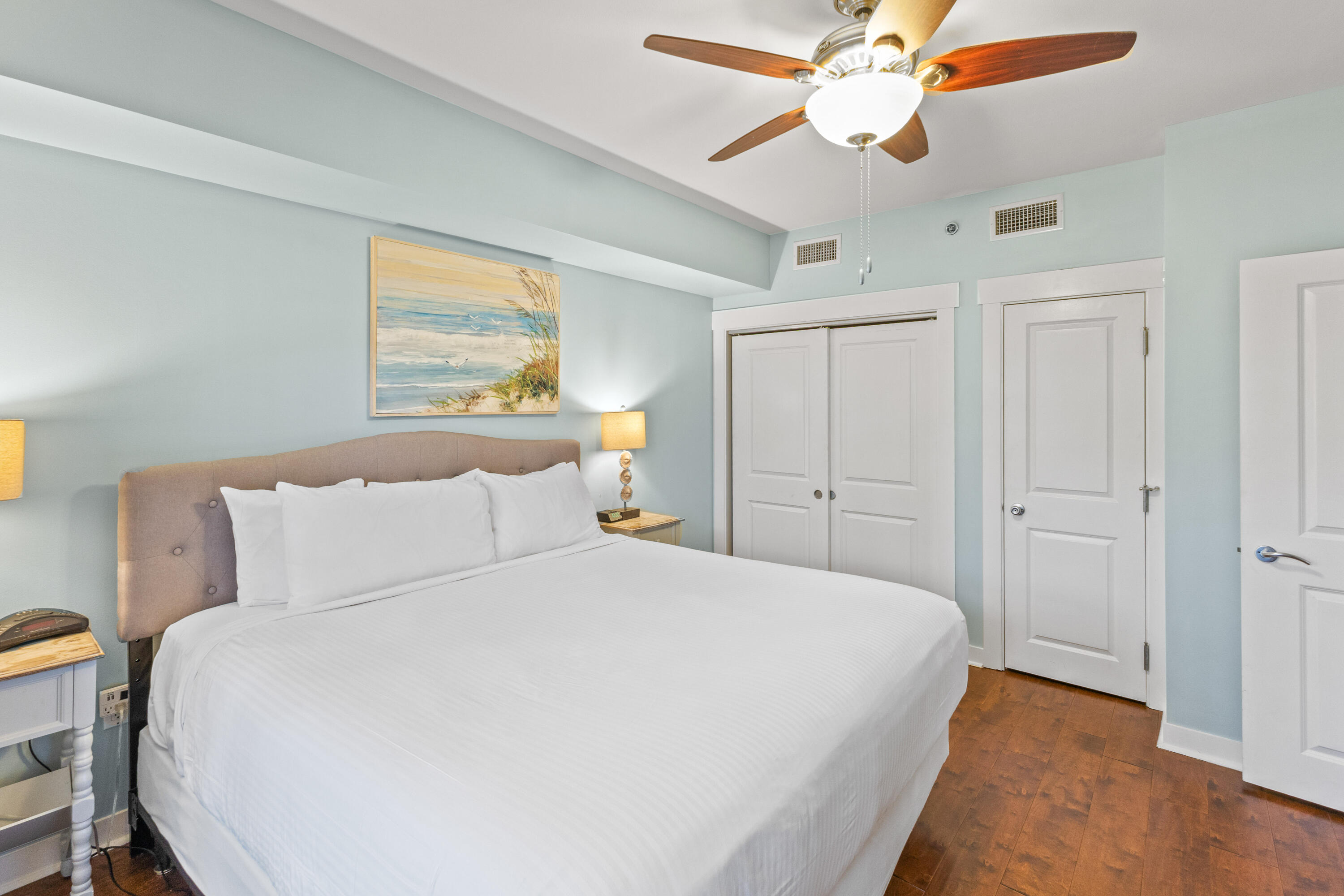 BAHIA CONDO - Residential