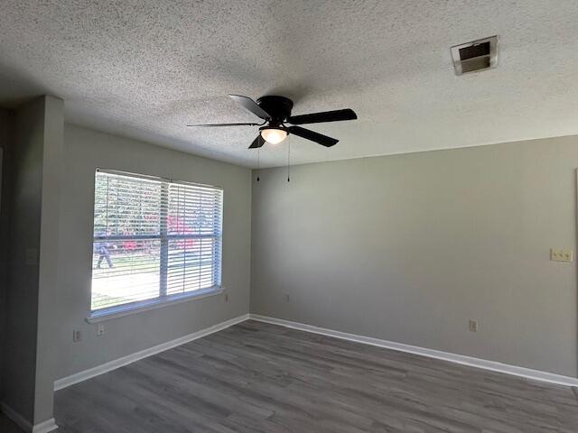 WHISPERING LAKES ESTATES - Residential Lease
