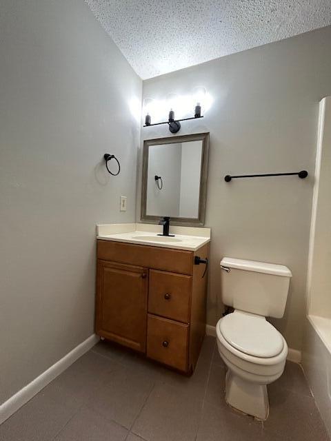 WHISPERING LAKES ESTATES - Residential Lease