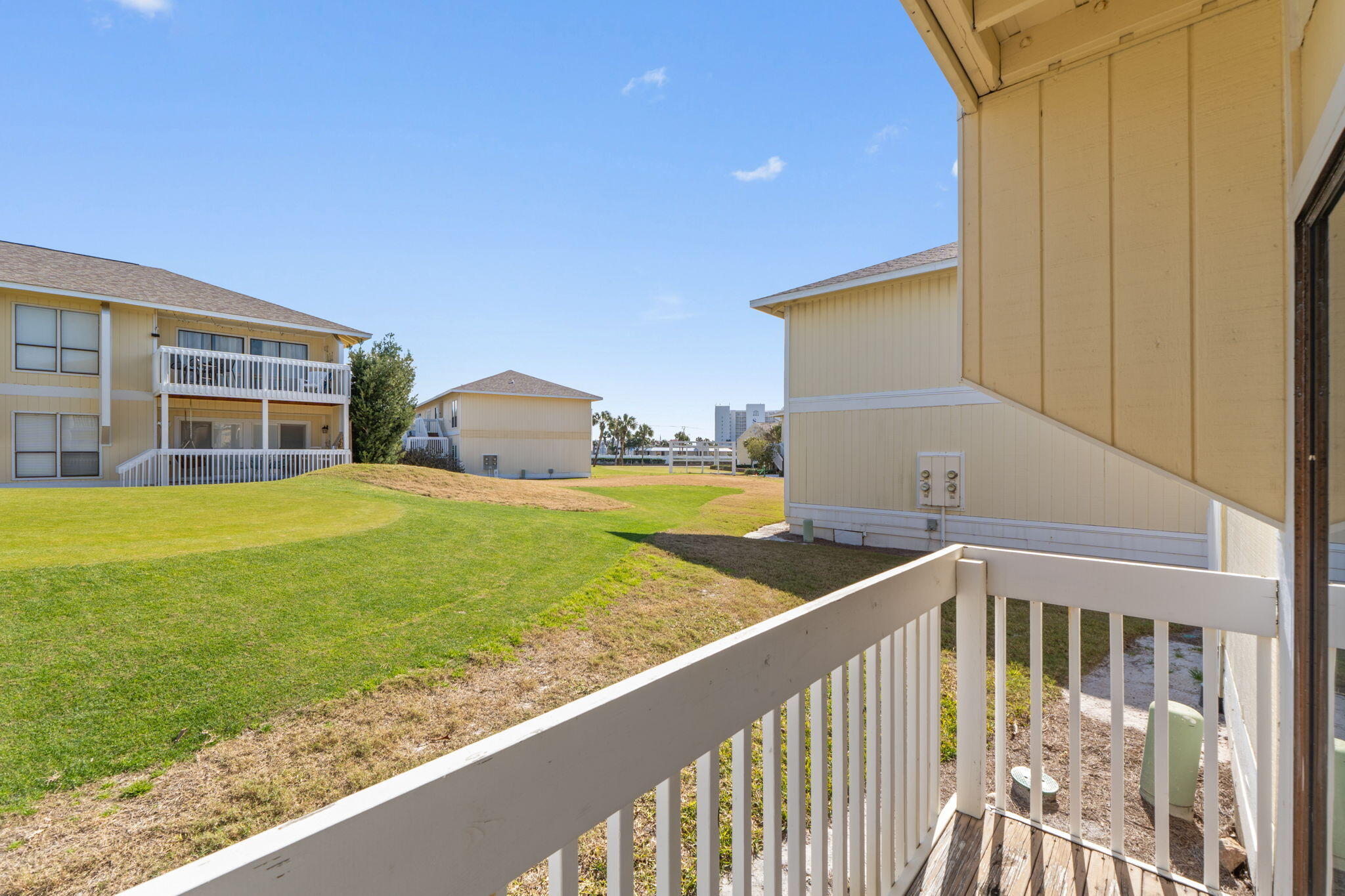 SANDPIPER COVE PHASE #3 UNIT 1060 BLDG 23 - Residential