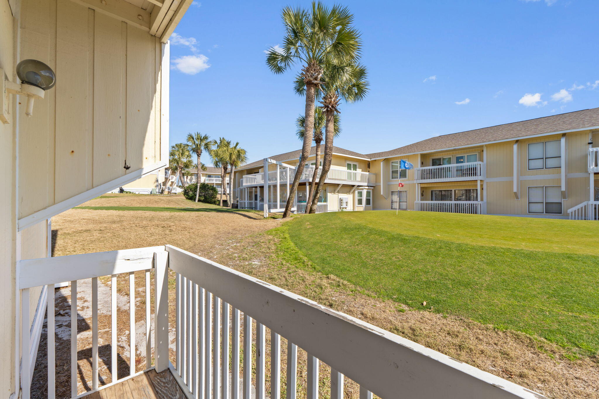 SANDPIPER COVE PHASE #3 UNIT 1060 BLDG 23 - Residential