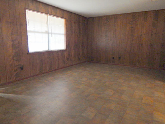EDNEYS 2ND ADDN - Residential