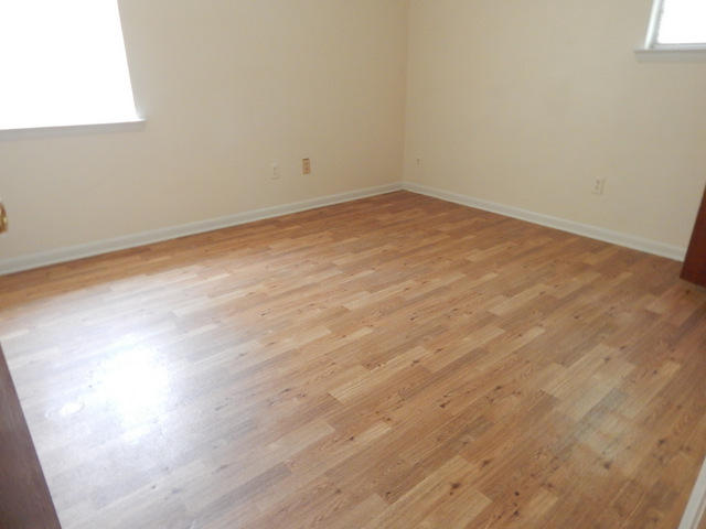 EDNEYS 2ND ADDN - Residential