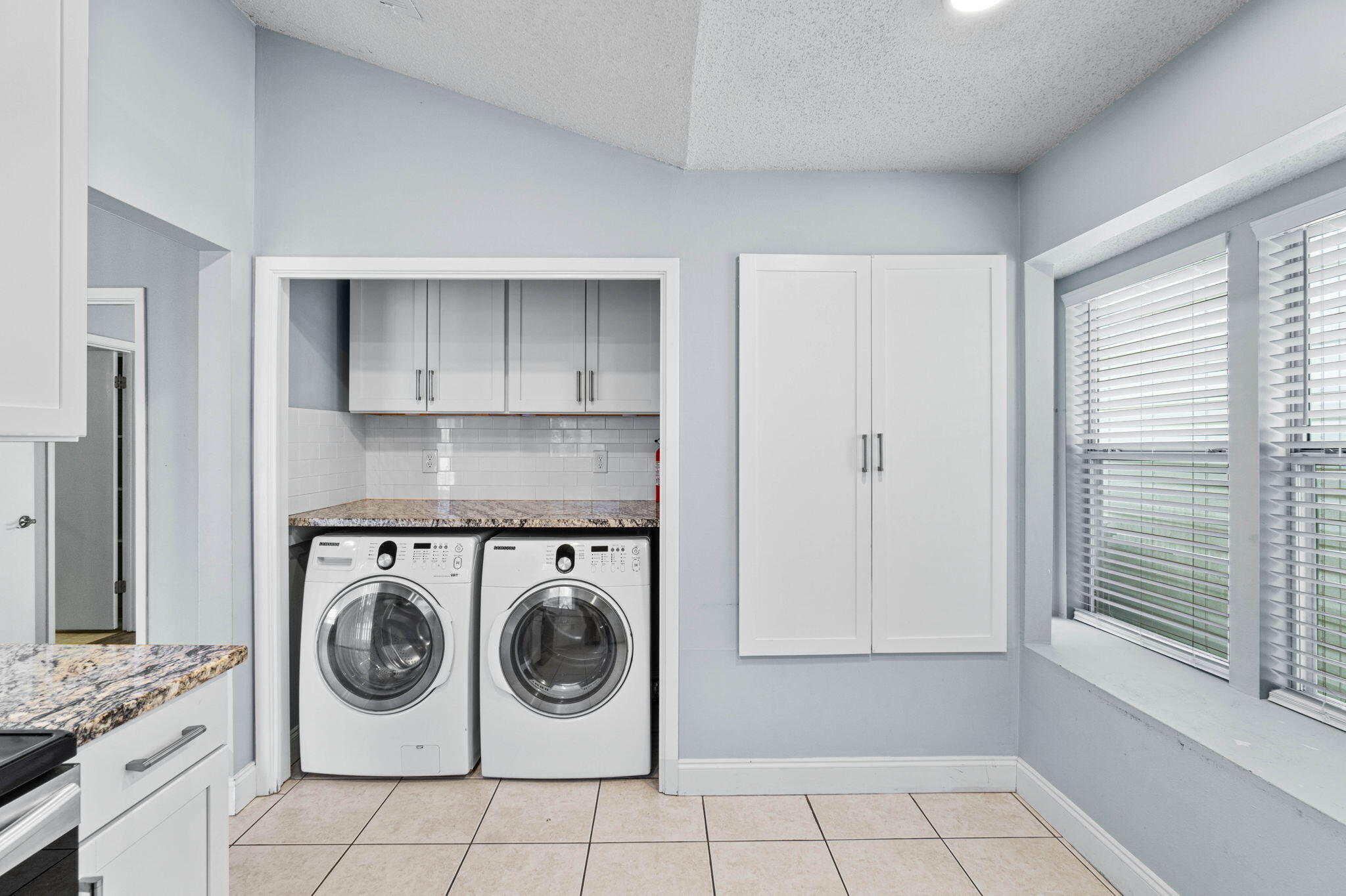 PARKWOOD AT BLUEWATER BAY - Residential Lease